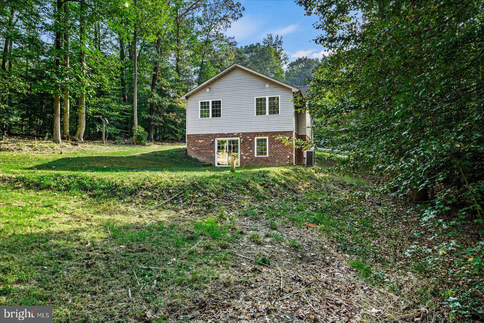 CAROLINE PINES - Residential