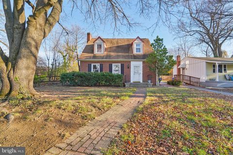 618 MILITARY ROAD FREDERICK MD 21702