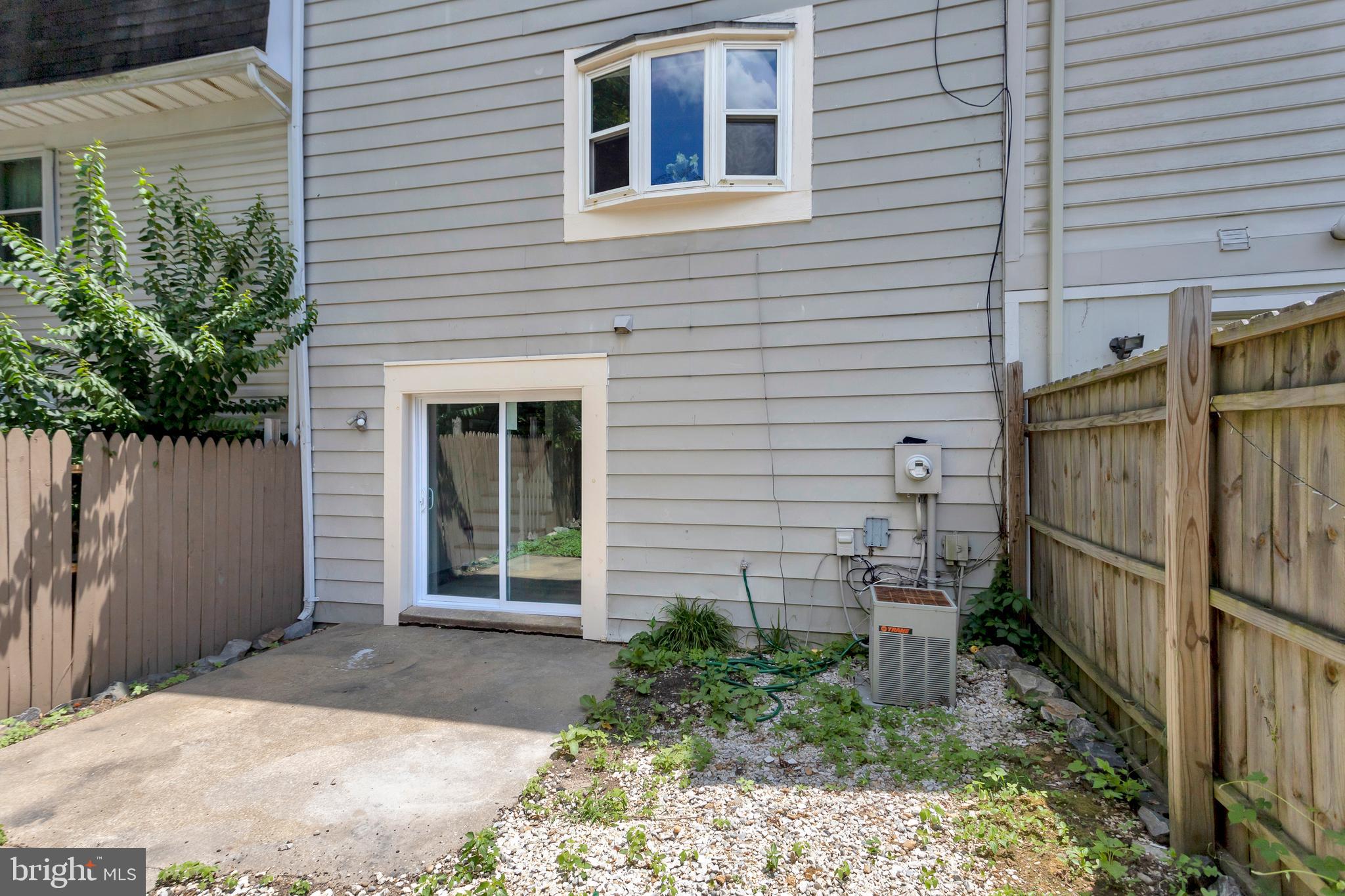 JEFFERSON PLACE - Residential