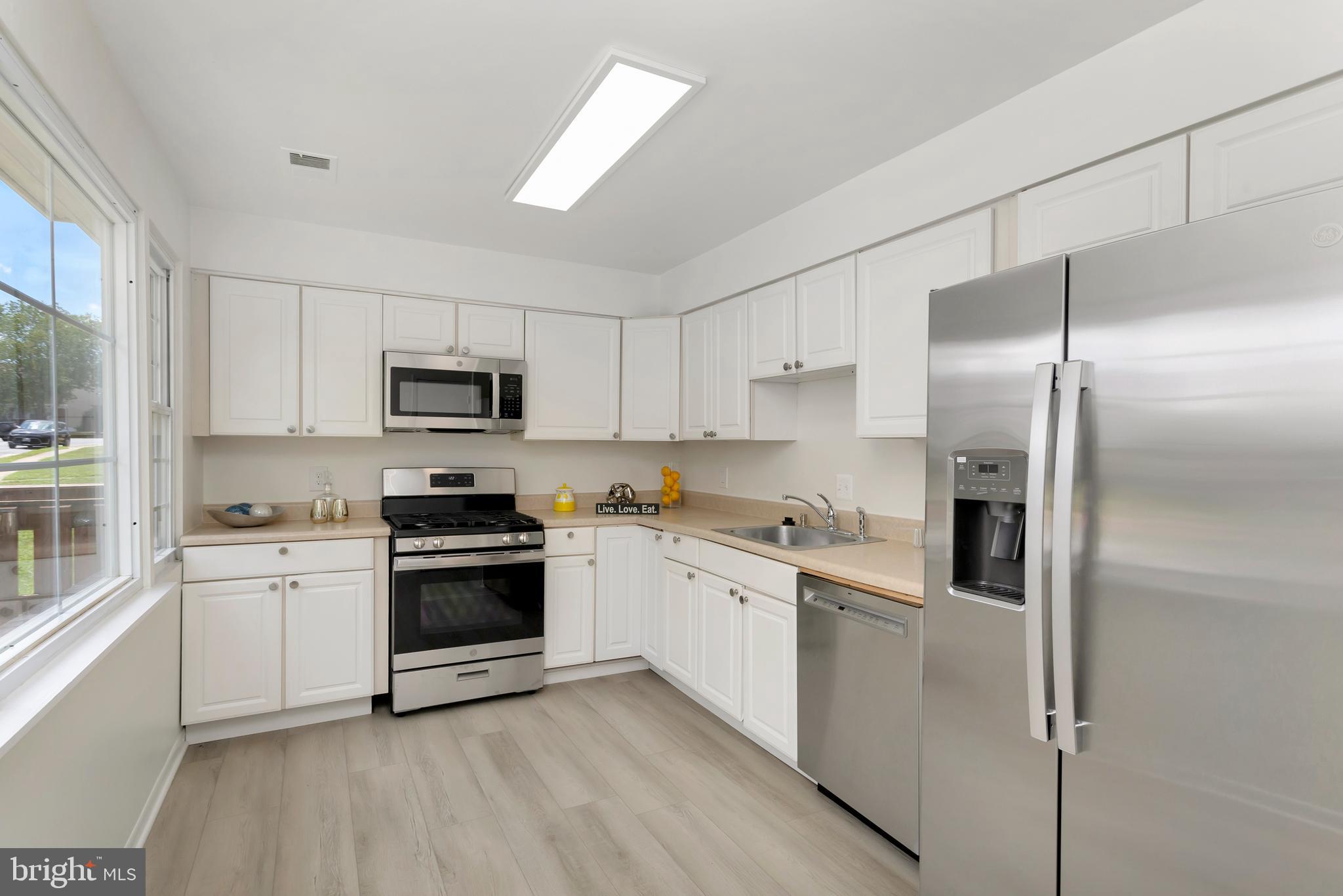 JEFFERSON PLACE - Residential