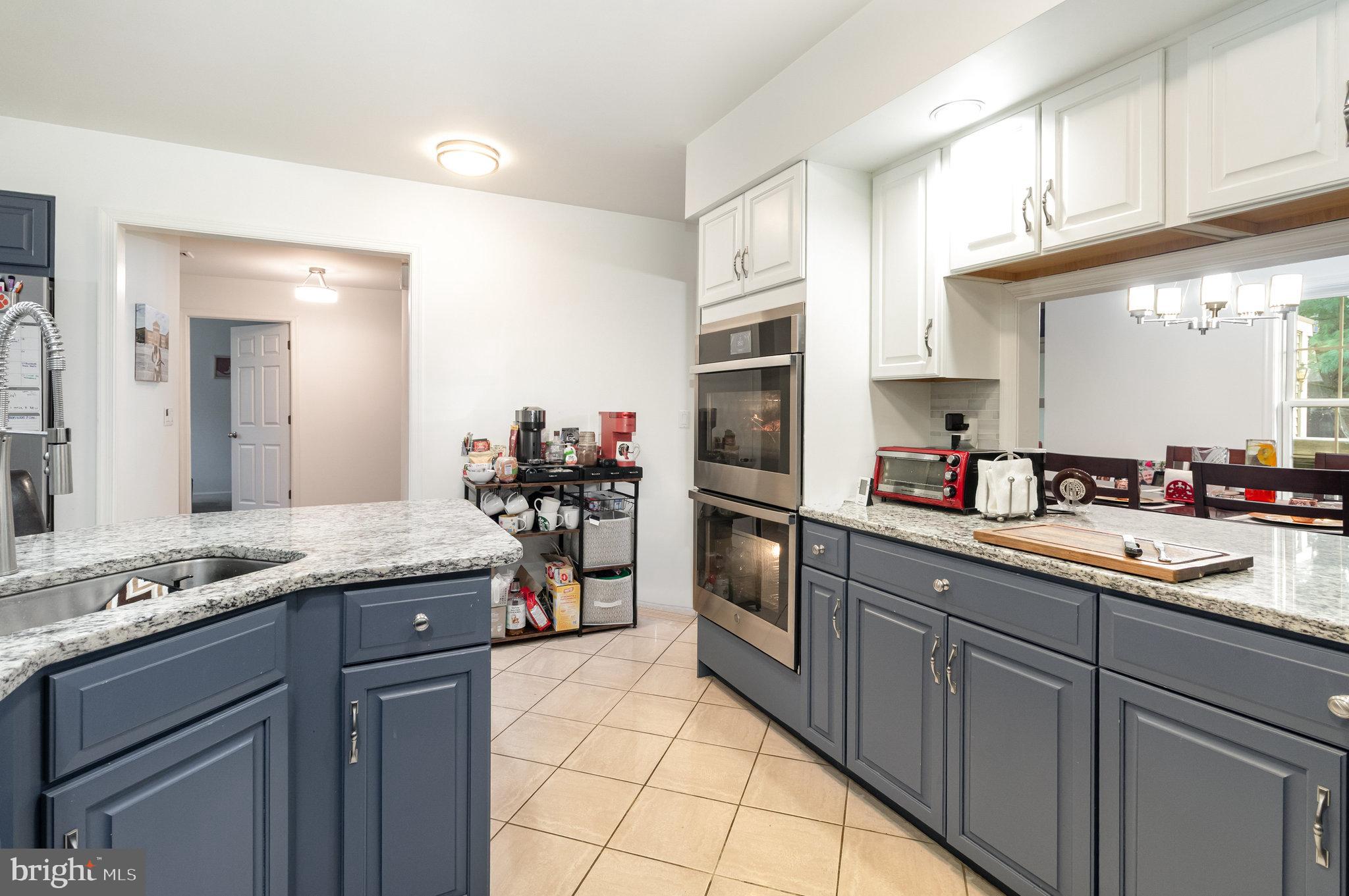 CAMBRIDGE COMMONS - Residential