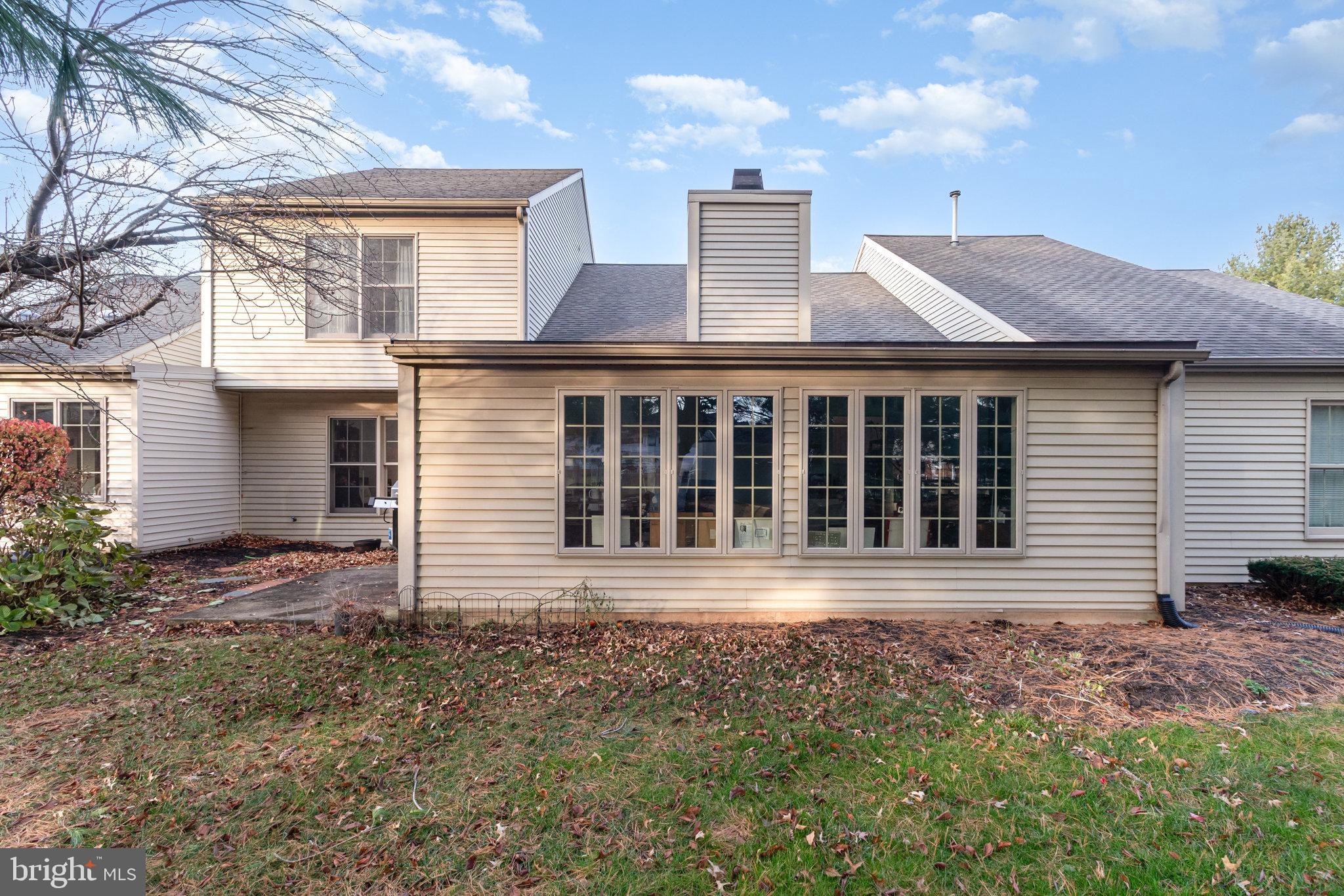 CAMBRIDGE COMMONS - Residential