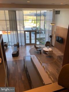 NATIONAL HARBOR - Residential Lease