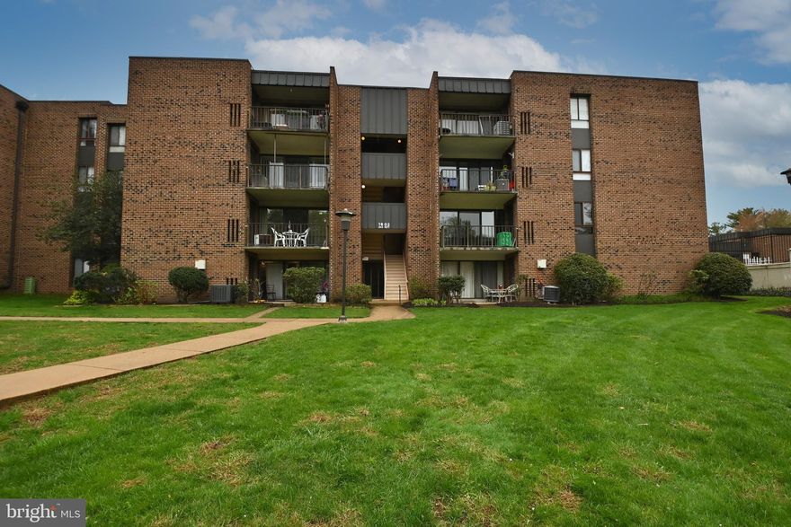 Come see this beautiful 3 bedroom 2 bath condo with 1475 square feet n the heart of Annandale.  The unit has been freshly painted throughout, new carpet throughout, and renovated master bath. 2 parking passes are included.  Full size  washer and dryer in unit..  Balcony..Lots of storage space in living room closet..  Heritage Court features playground, outdoor swimming pool,  park-like common areas and open parking.  Condo fee includes gas, water, heat, trash and parking.  Super convenient location with easy access to 495, 66, 95, schools, shopping, communiter routes.  Be sure to look at the video.