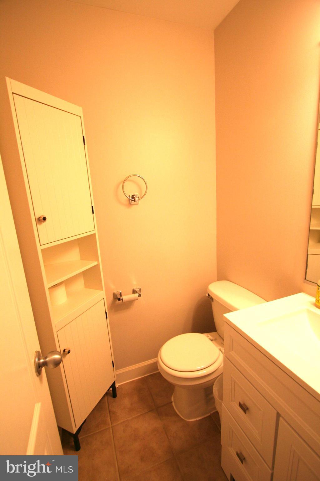 MONTGOMERY CHASE CODM - Residential Lease