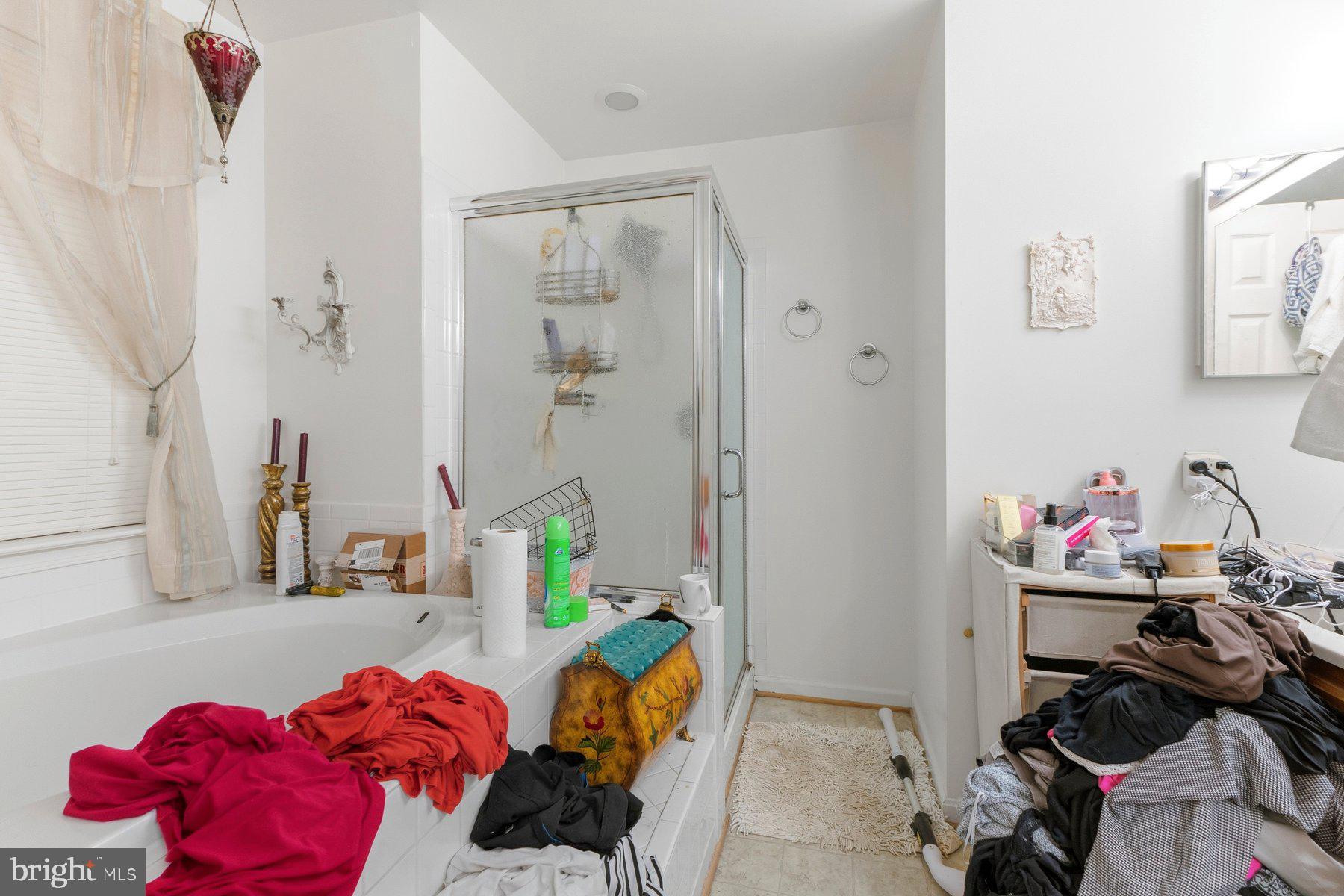 ASHFORD - Residential