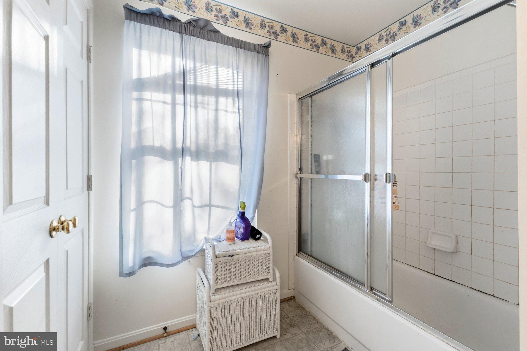 ASHFORD - Residential