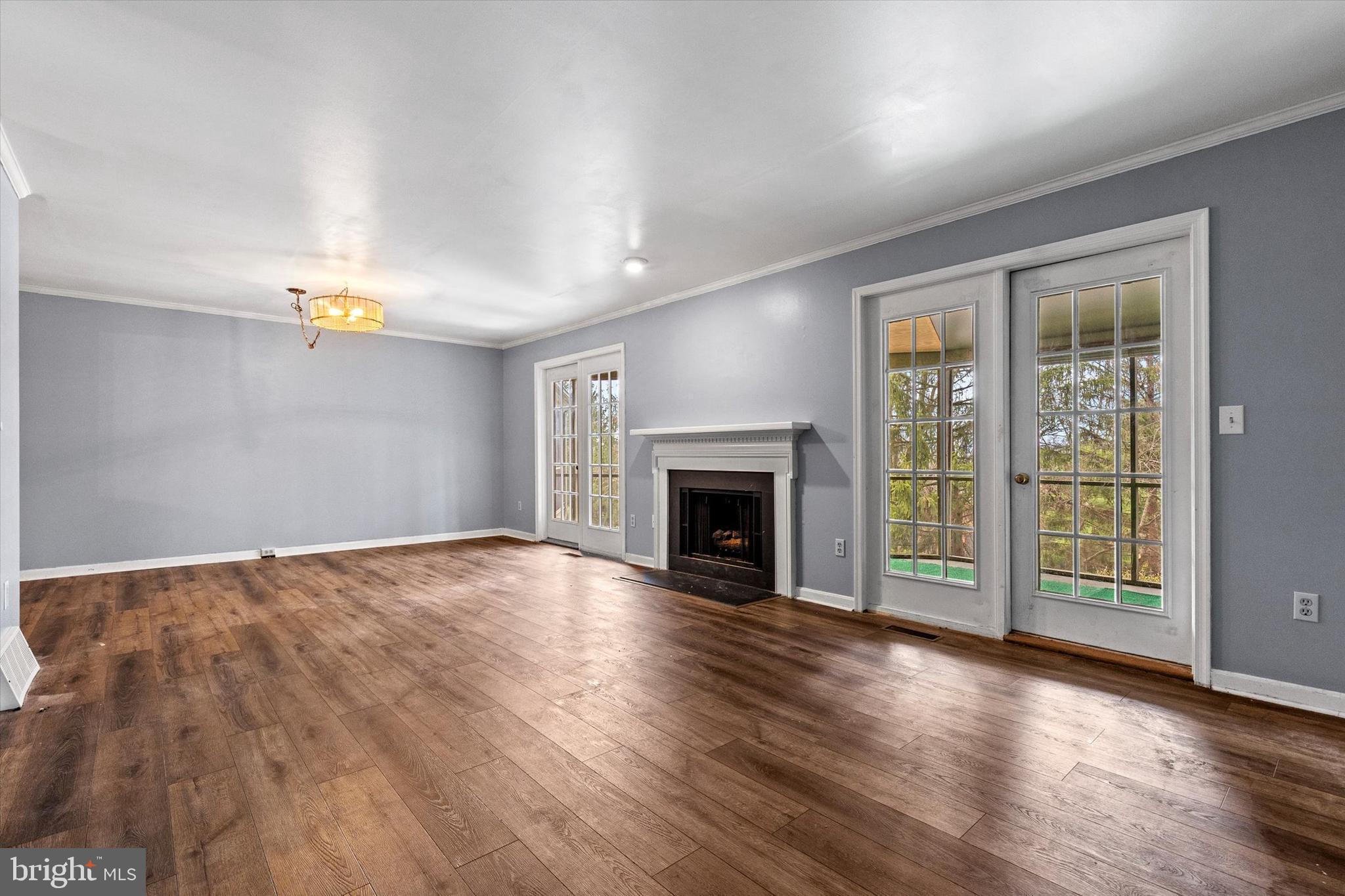 OAKMONT - Residential