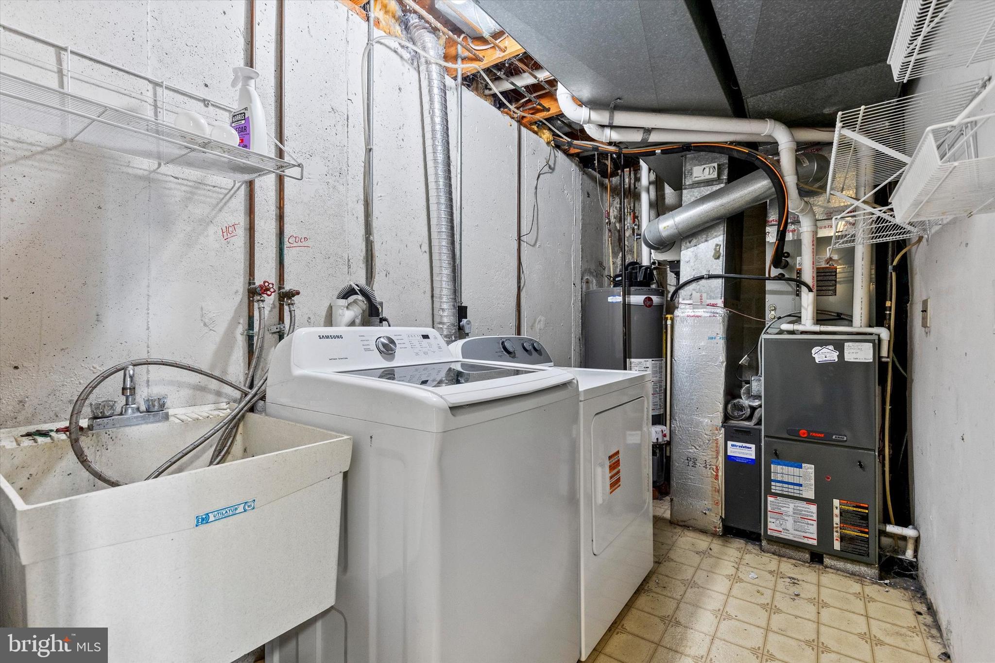 OAKMONT - Residential