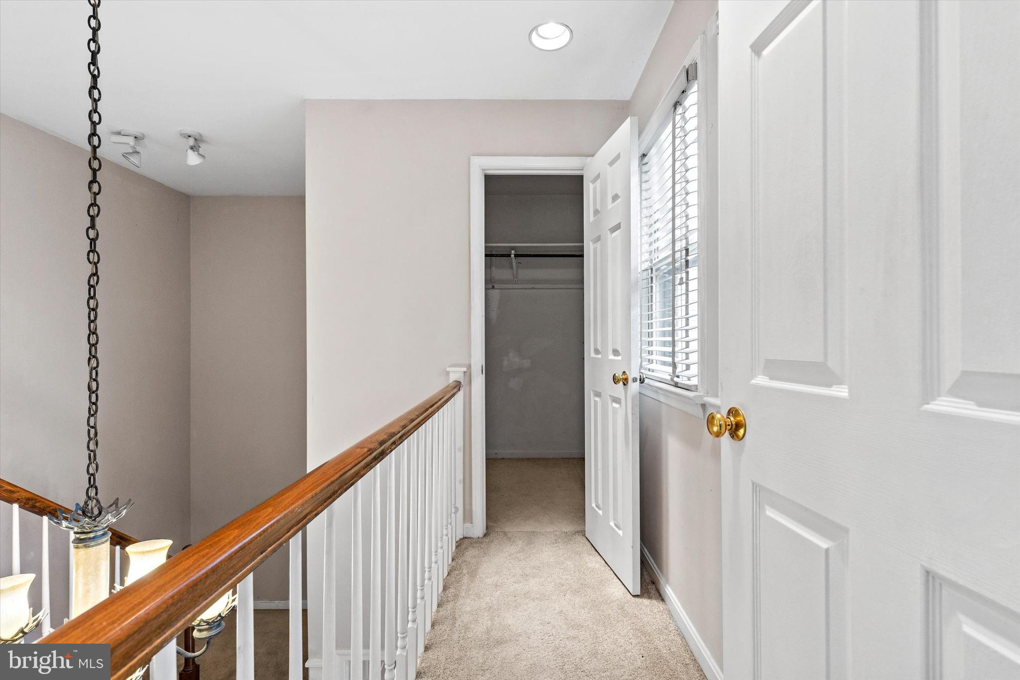 OAKMONT - Residential