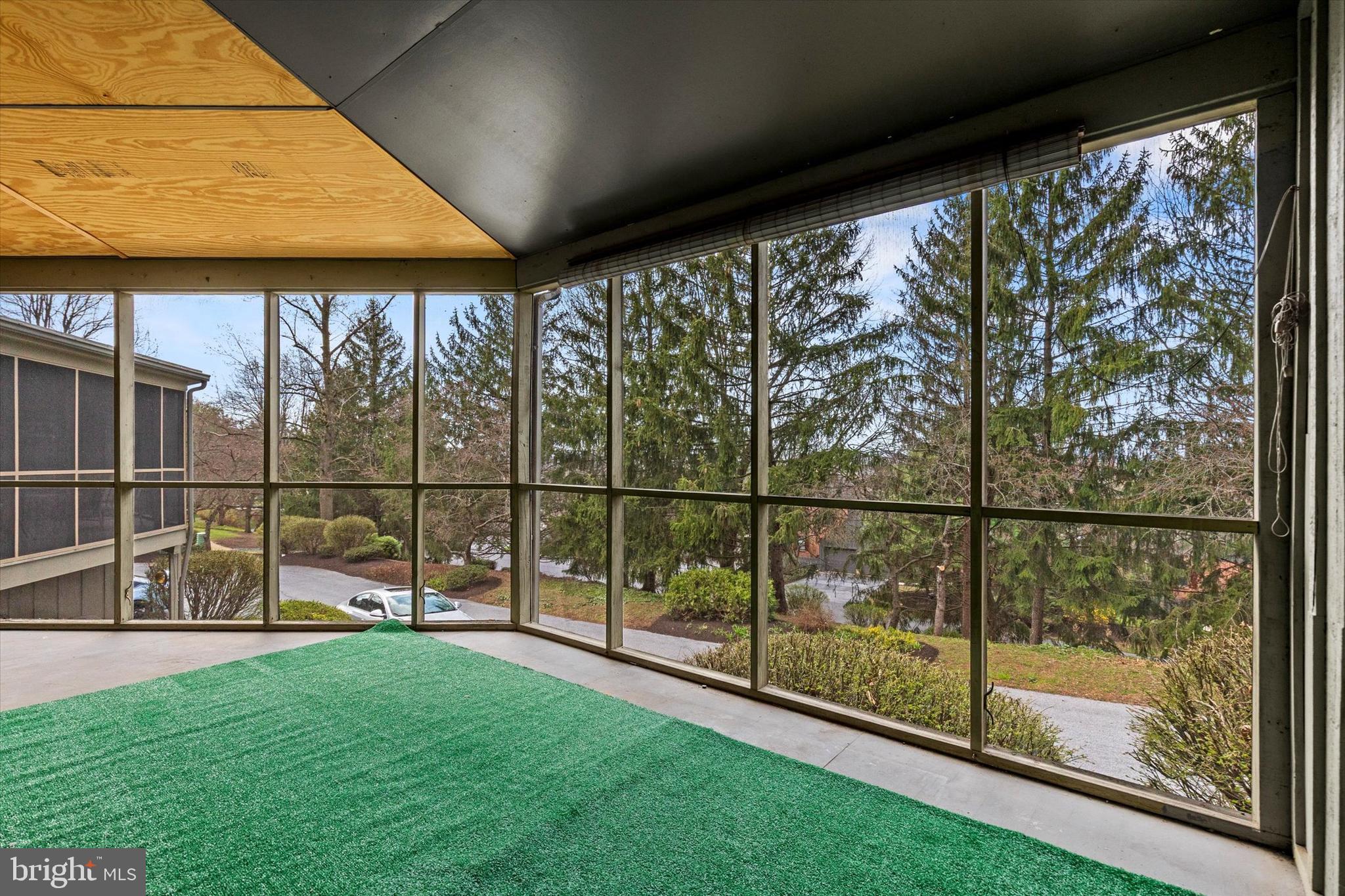 OAKMONT - Residential