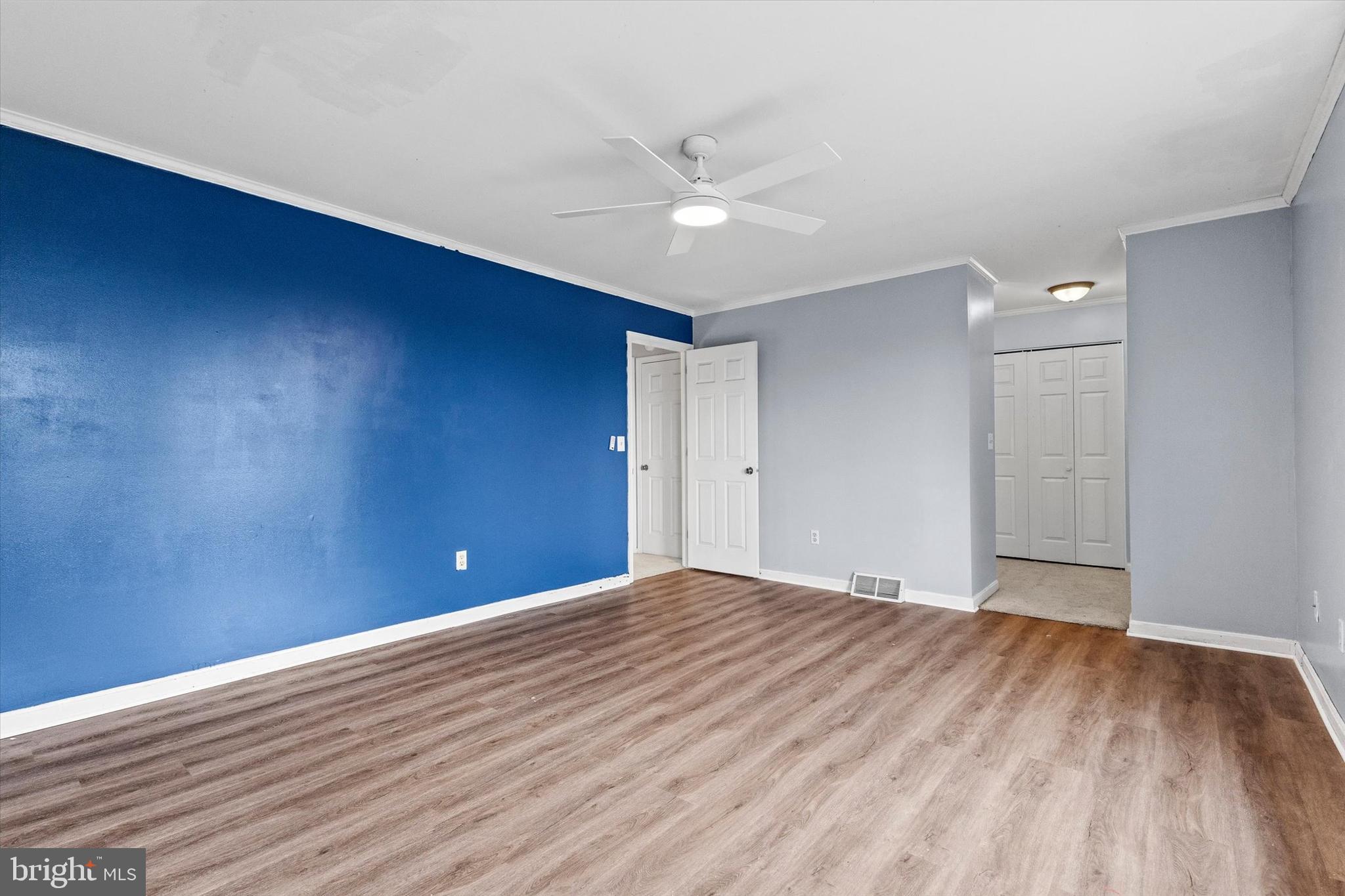 OAKMONT - Residential