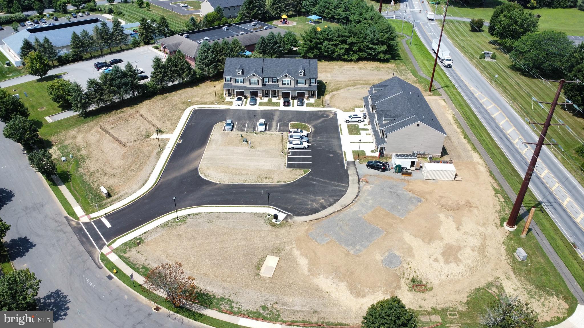 6645 STEIN WAY 6639-6661