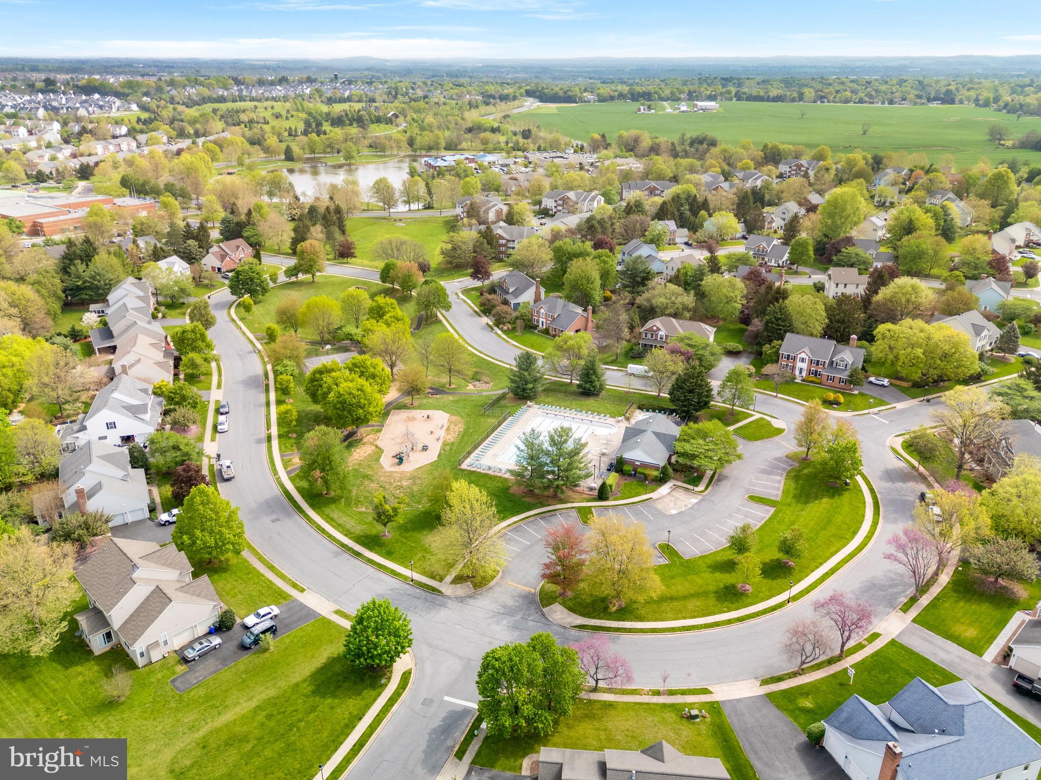 WHITTIER POND - Residential
