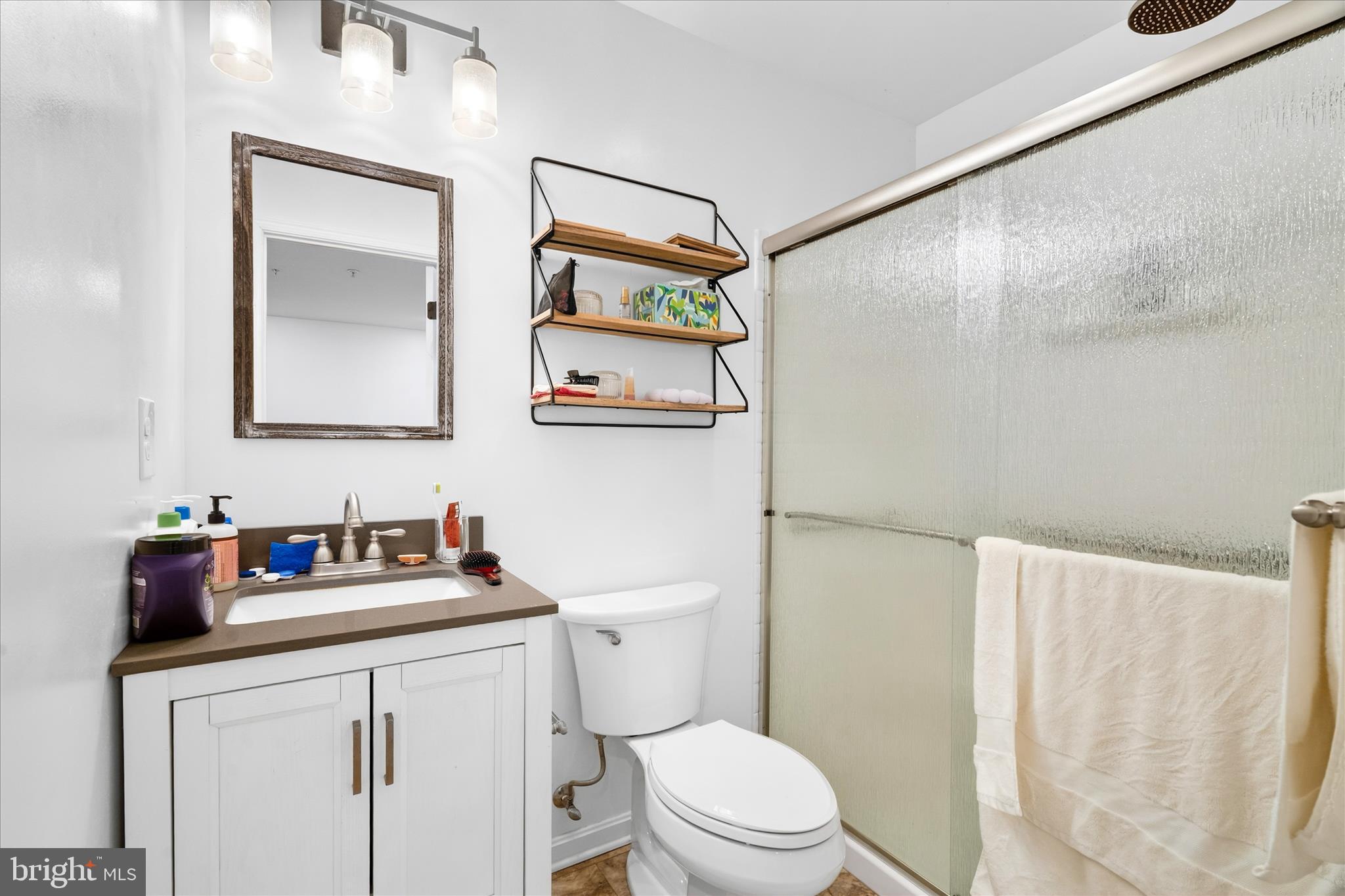 WHITTIER POND - Residential