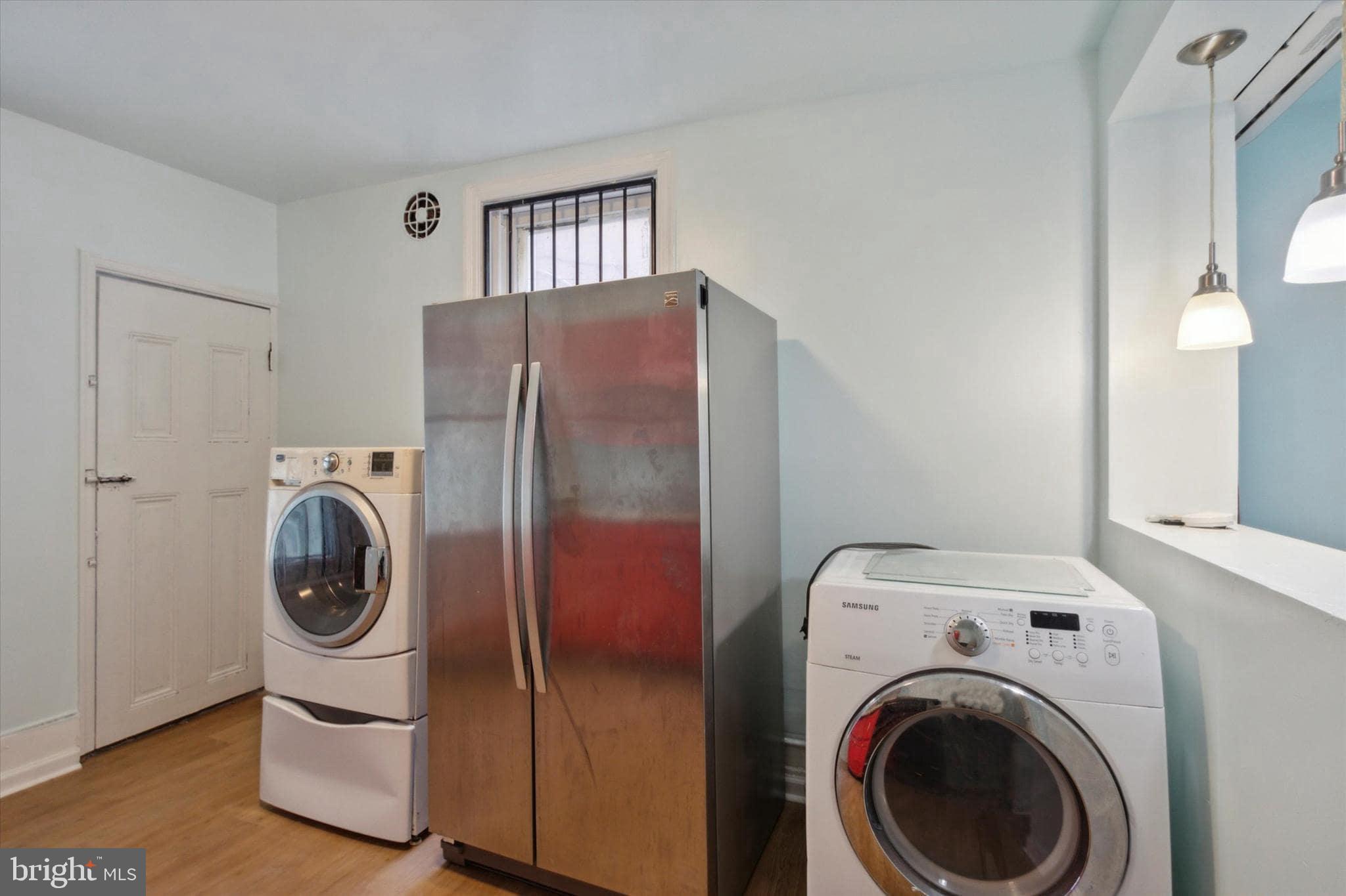 PHILADELPHIA (NORTHWEST) - Residential Lease