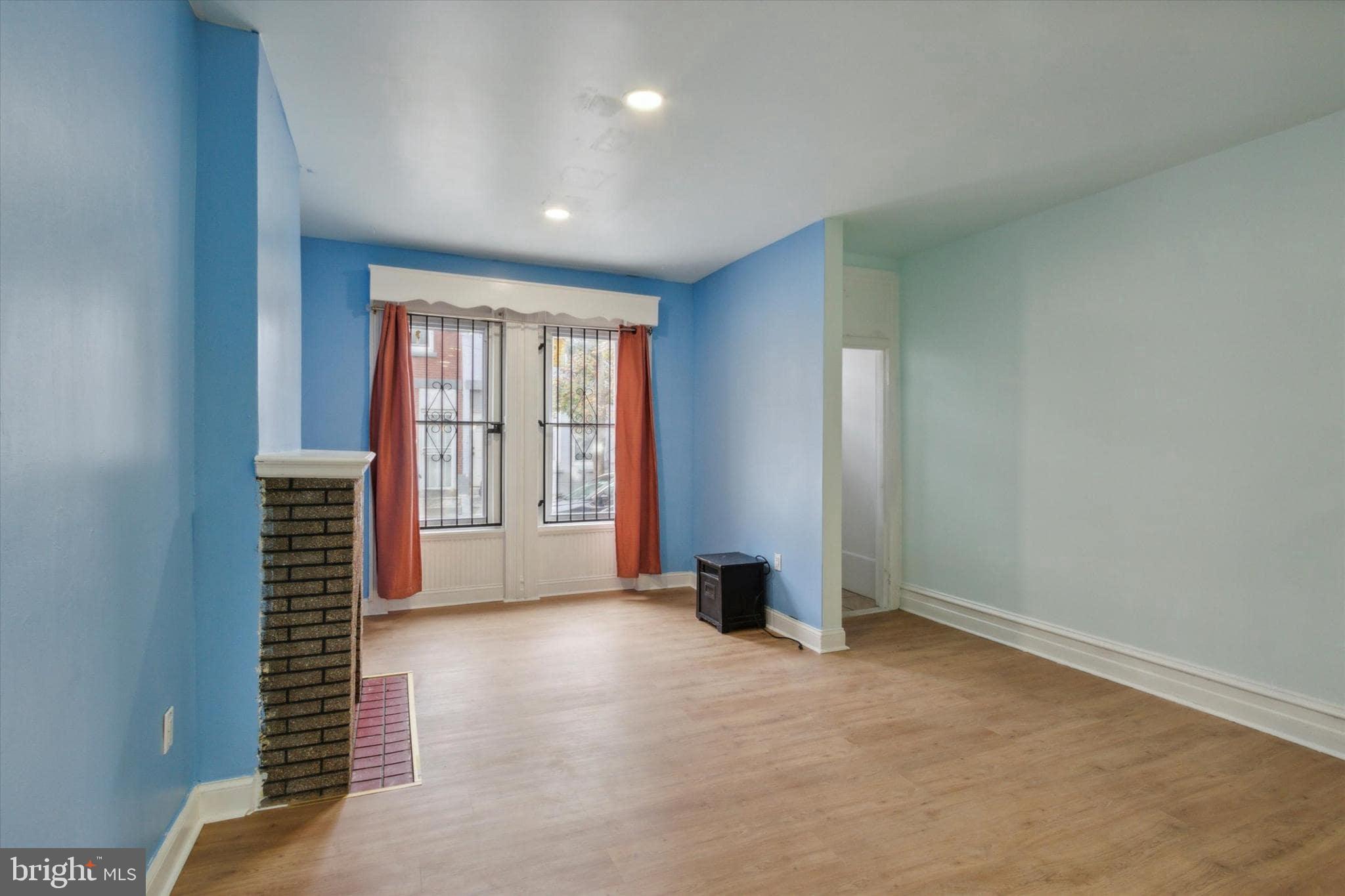 PHILADELPHIA (NORTHWEST) - Residential Lease