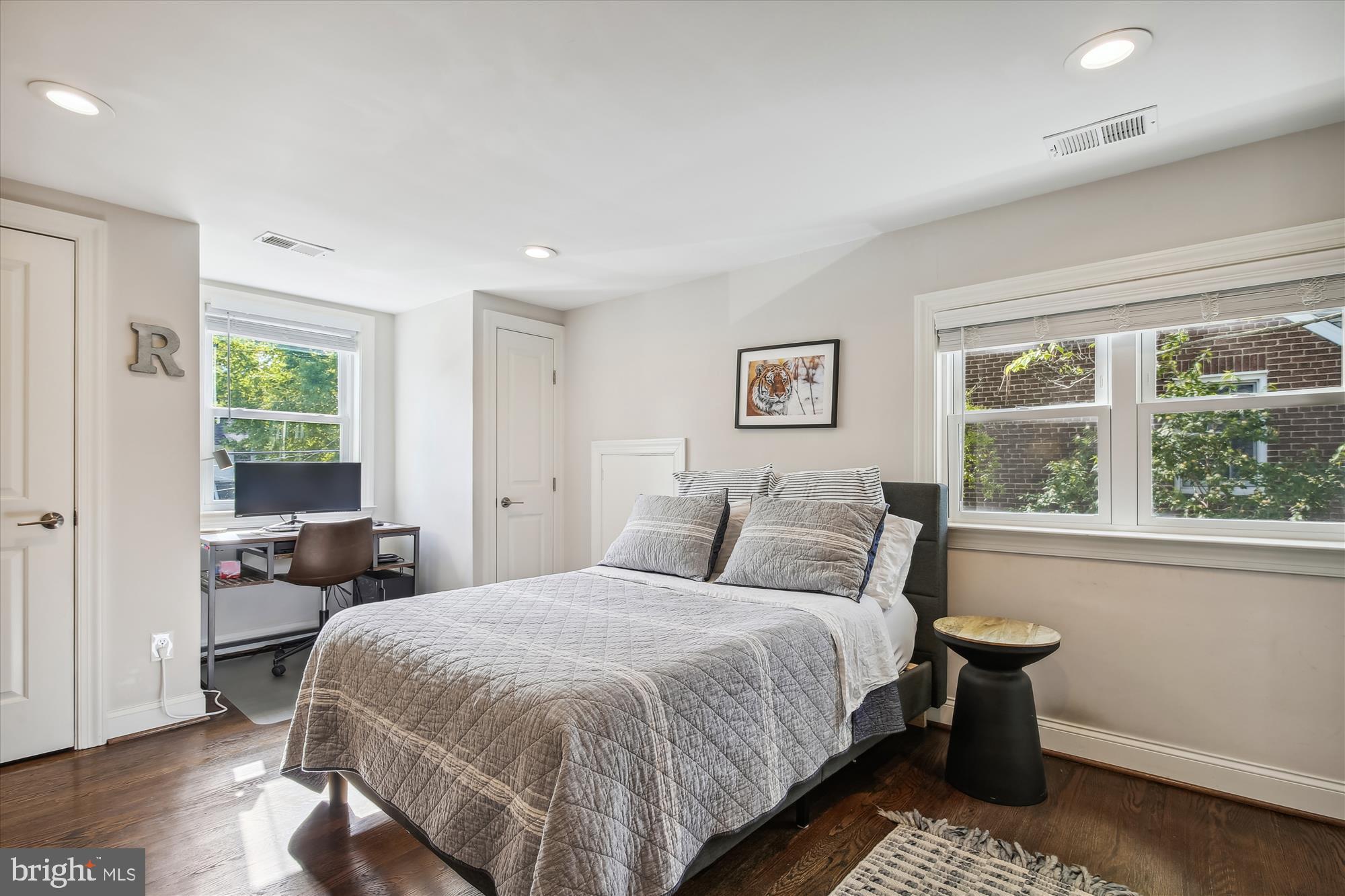 BRADDOCK HEIGHTS - Residential