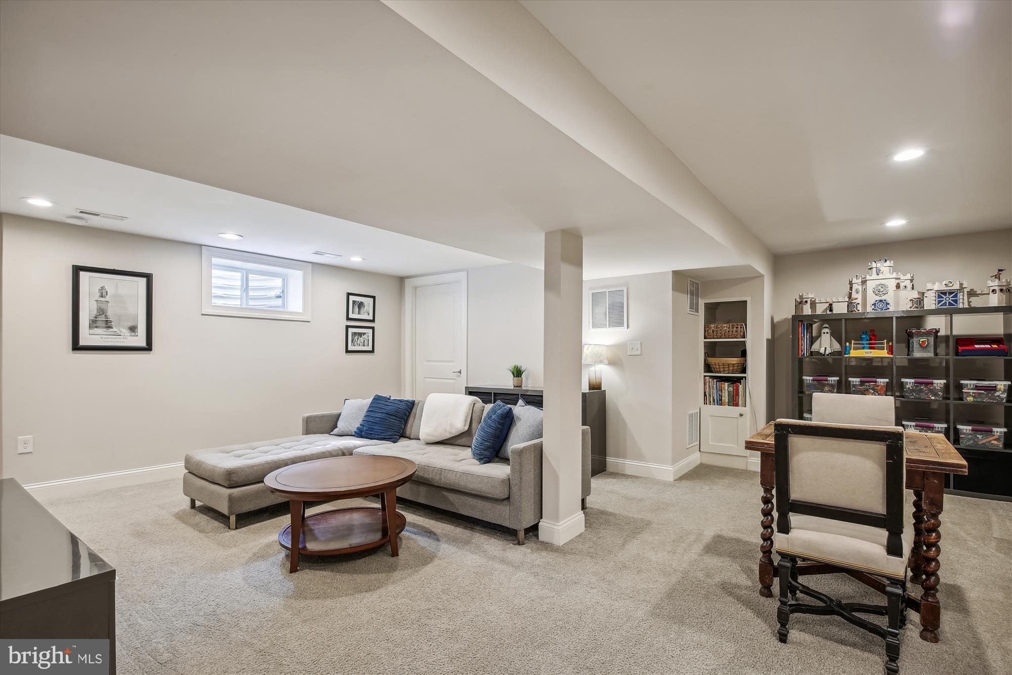 BRADDOCK HEIGHTS - Residential