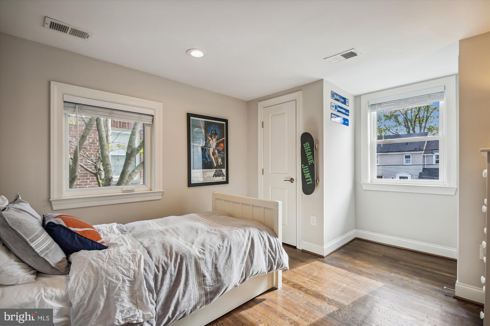 BRADDOCK HEIGHTS - Residential