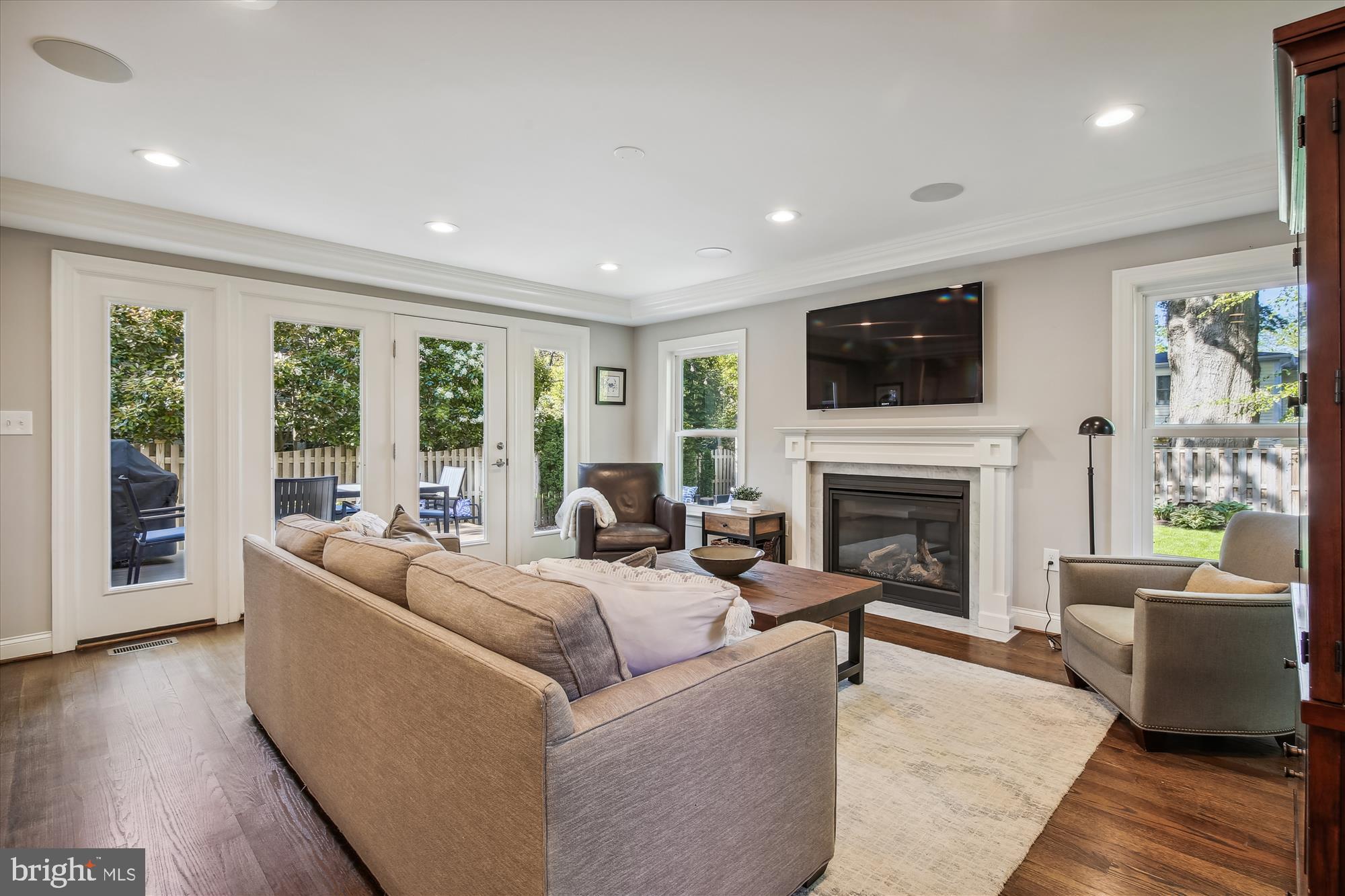 BRADDOCK HEIGHTS - Residential