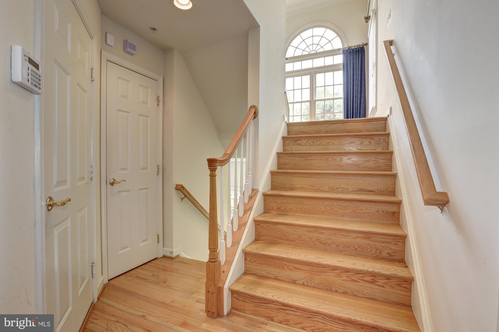 311 OAK KNOLL TERRACE