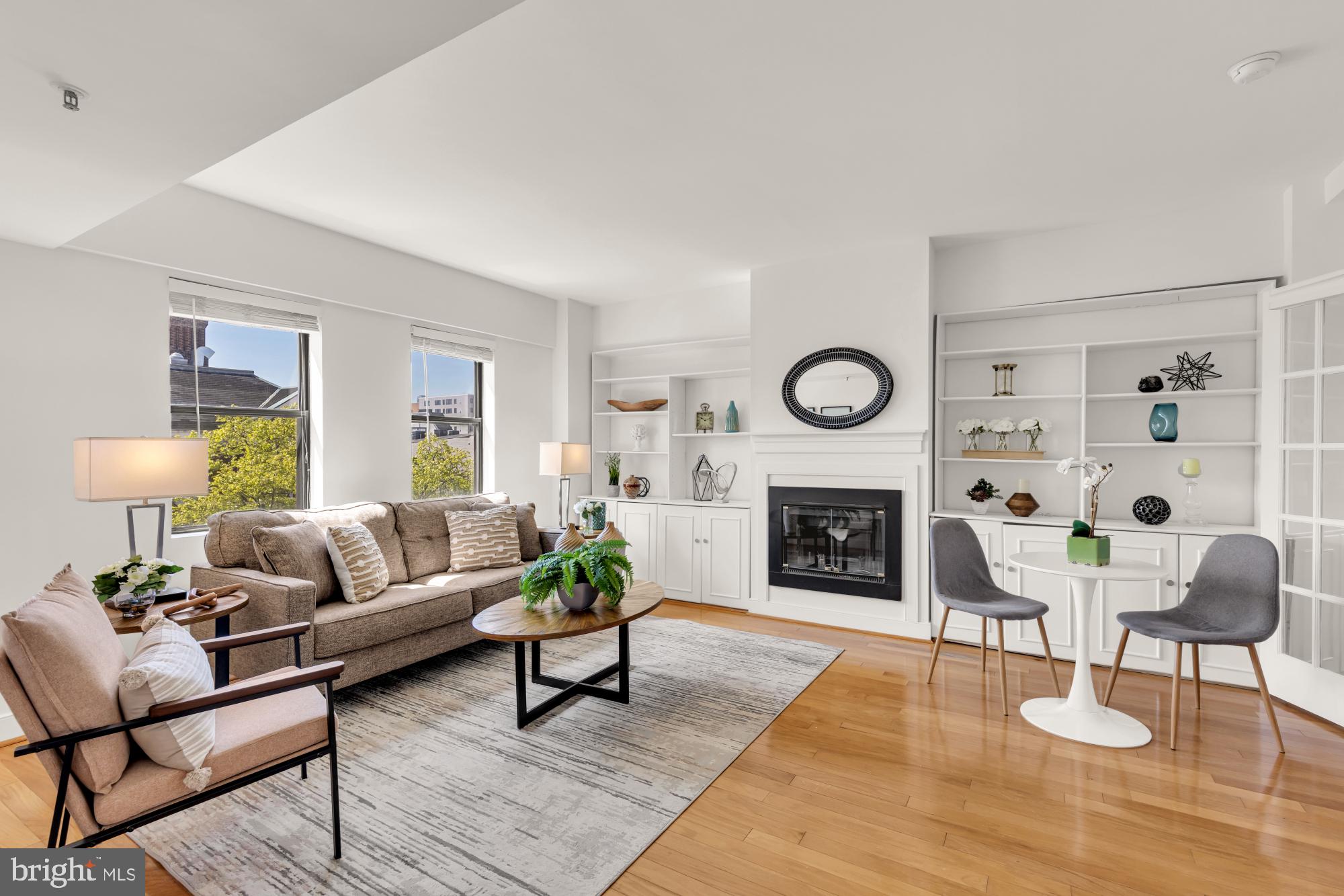 1727 R STREET NW 402