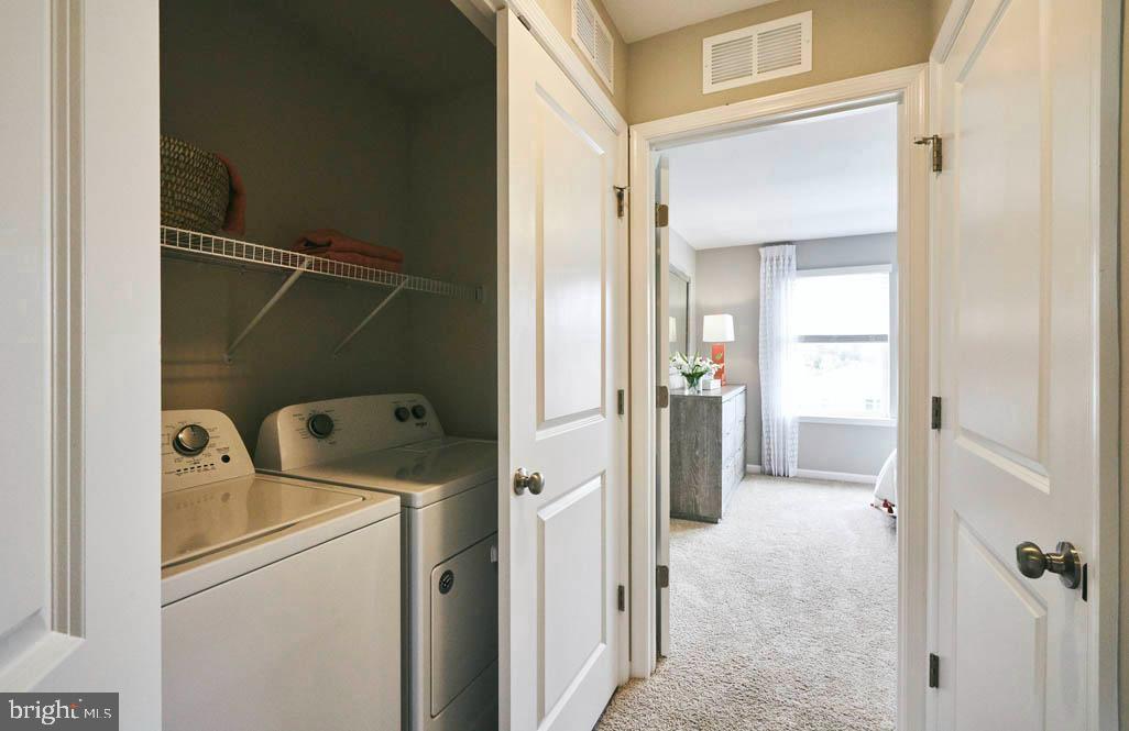 CATTAIL CROSSING - Residential Lease