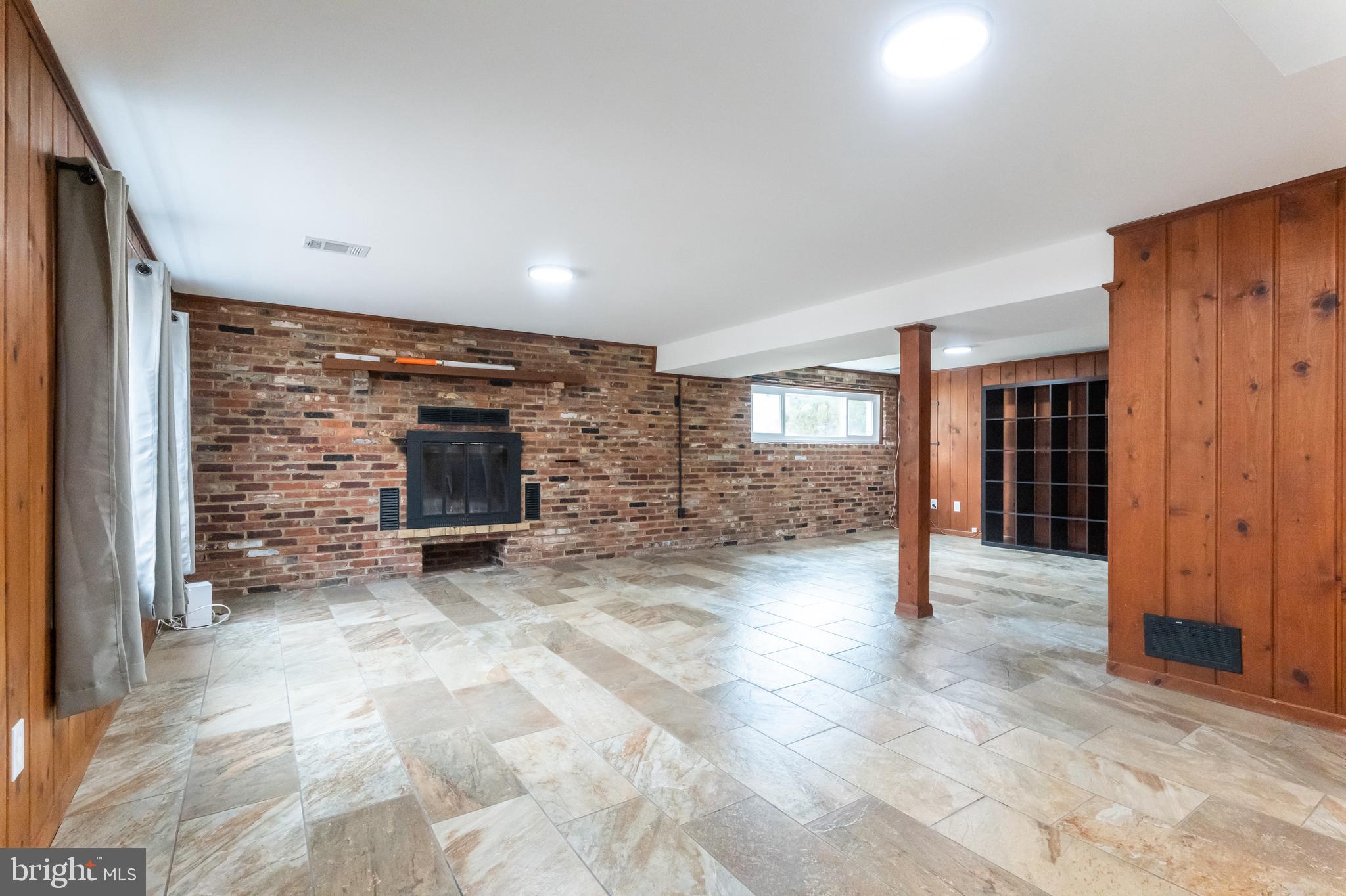 TWINBROOK FOREST - Residential