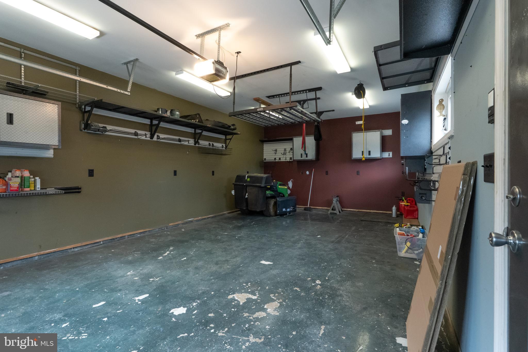 TWINBROOK FOREST - Residential