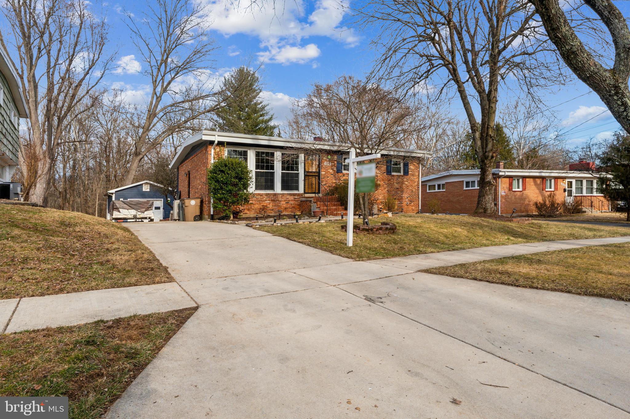 TWINBROOK FOREST - Residential