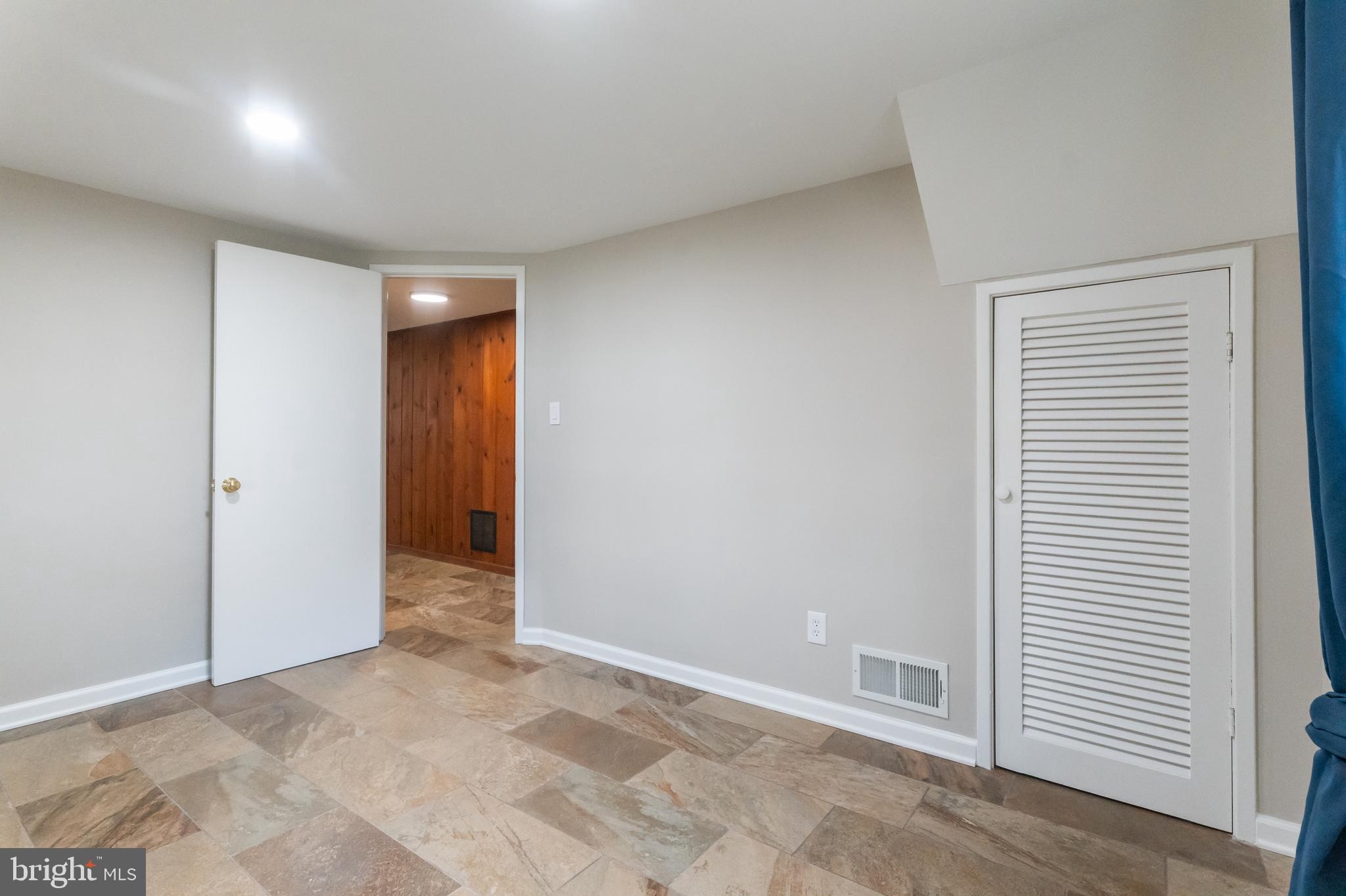 TWINBROOK FOREST - Residential