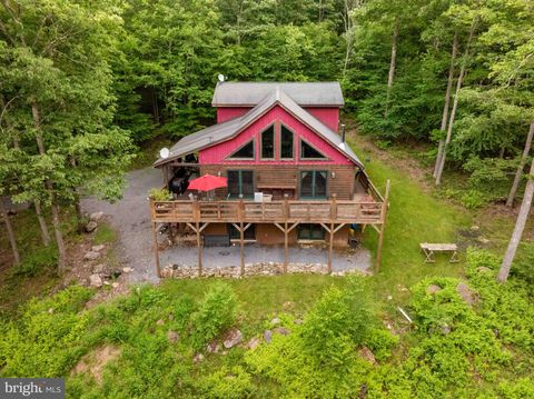 Homes For Sale - 995 Betts Lane<br/> Garrett County, OAKLAND, MD 21550