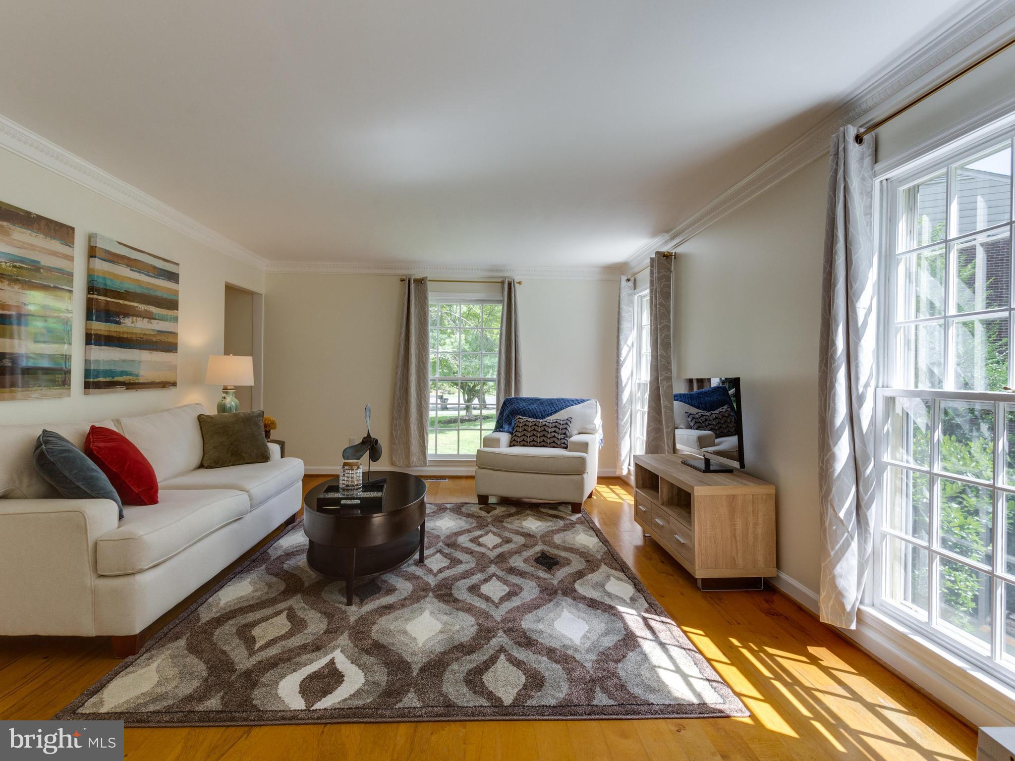 LANGLEY OAKS - Residential Lease