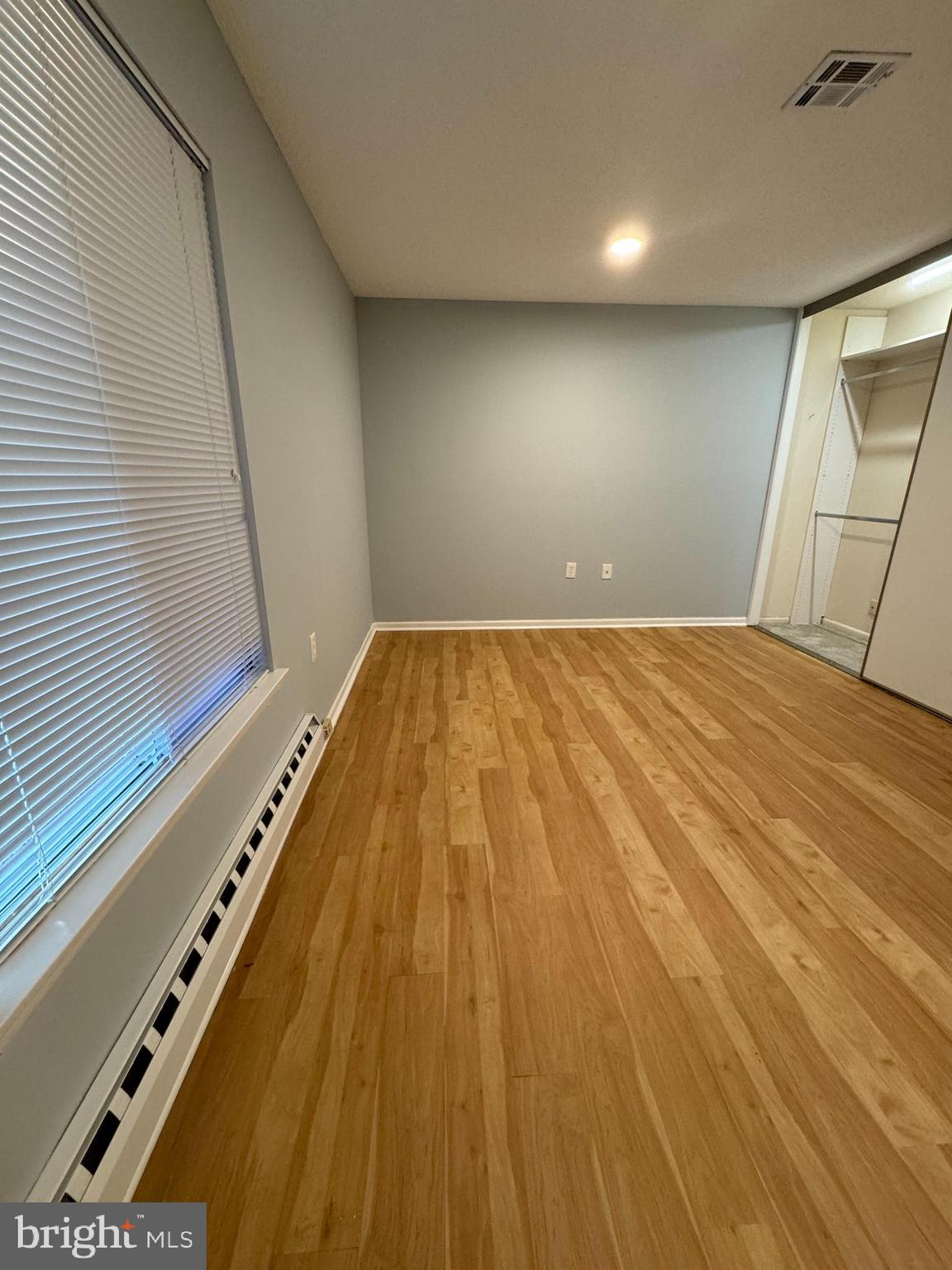 ROSSMOOR MUTUAL #16 - Residential