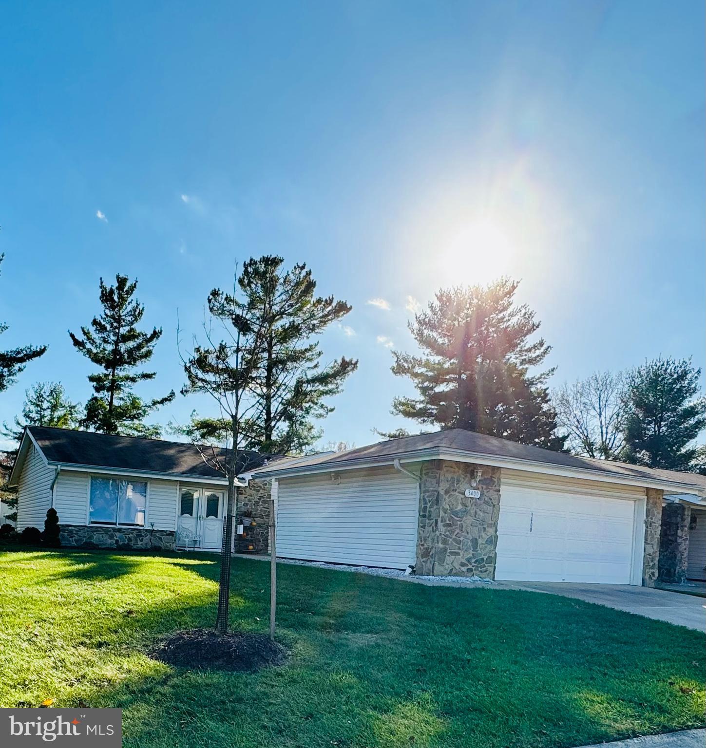 ROSSMOOR MUTUAL #16 - Residential