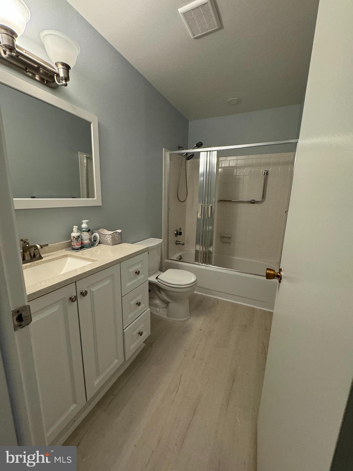 ROSSMOOR MUTUAL #16 - Residential