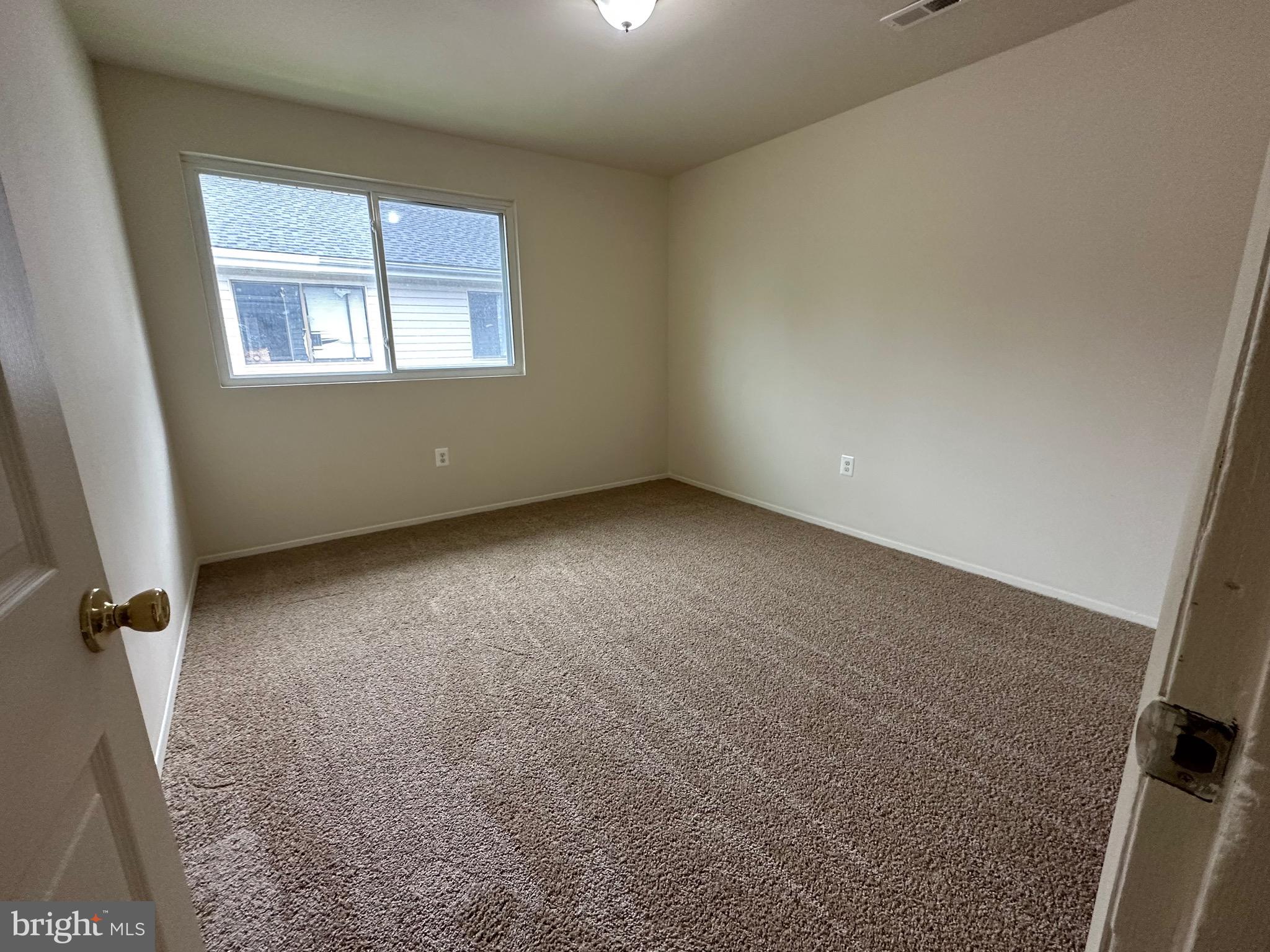 EDGEWATER VILLAGE - Residential