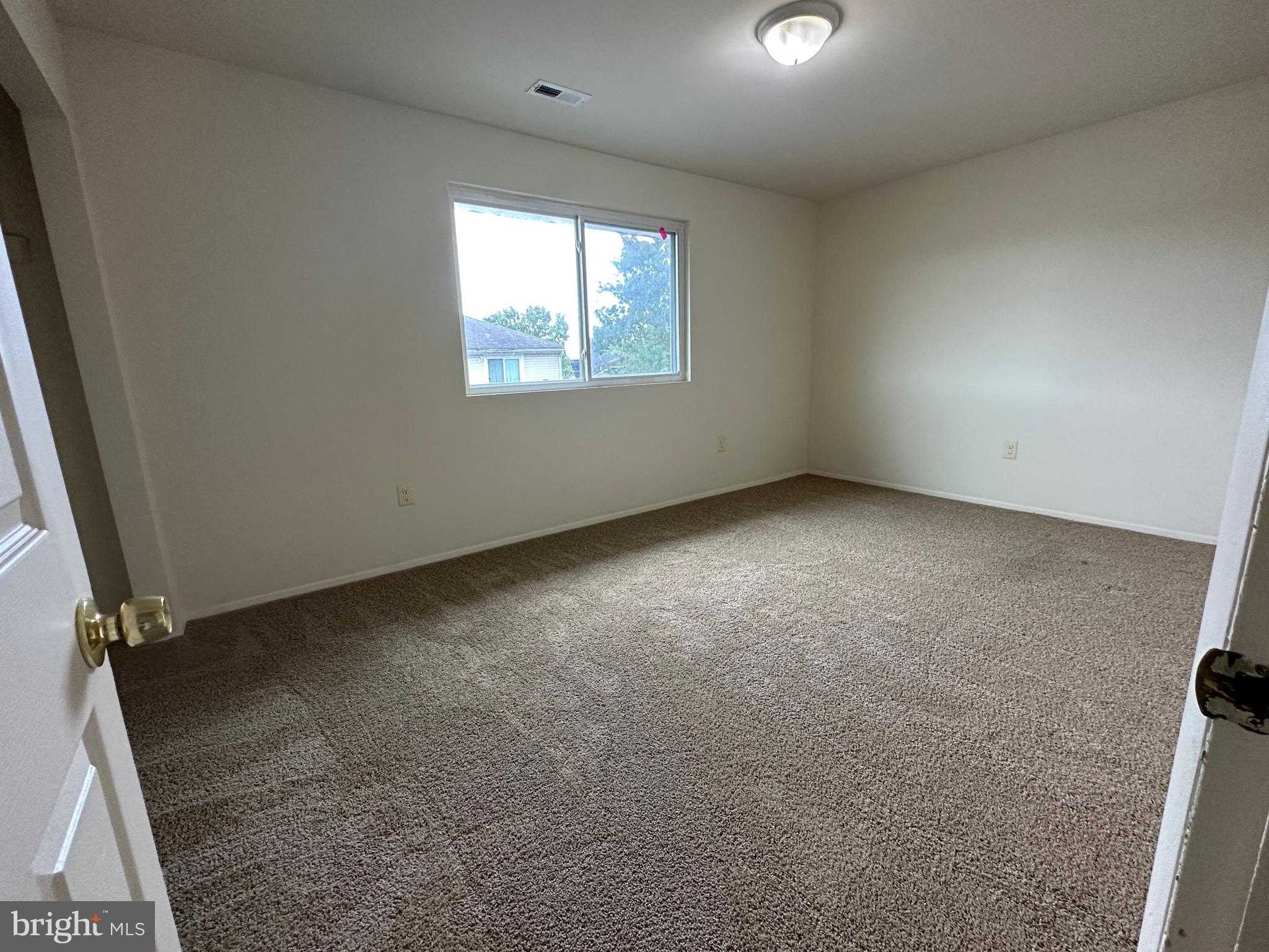 EDGEWATER VILLAGE - Residential