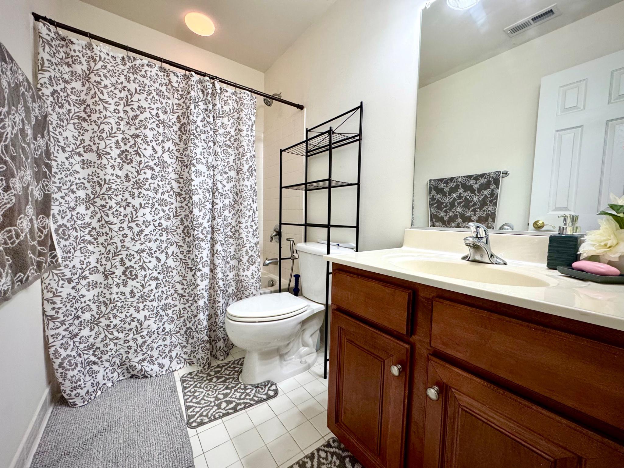 THE RESERVE AT POTOMAC C - Residential