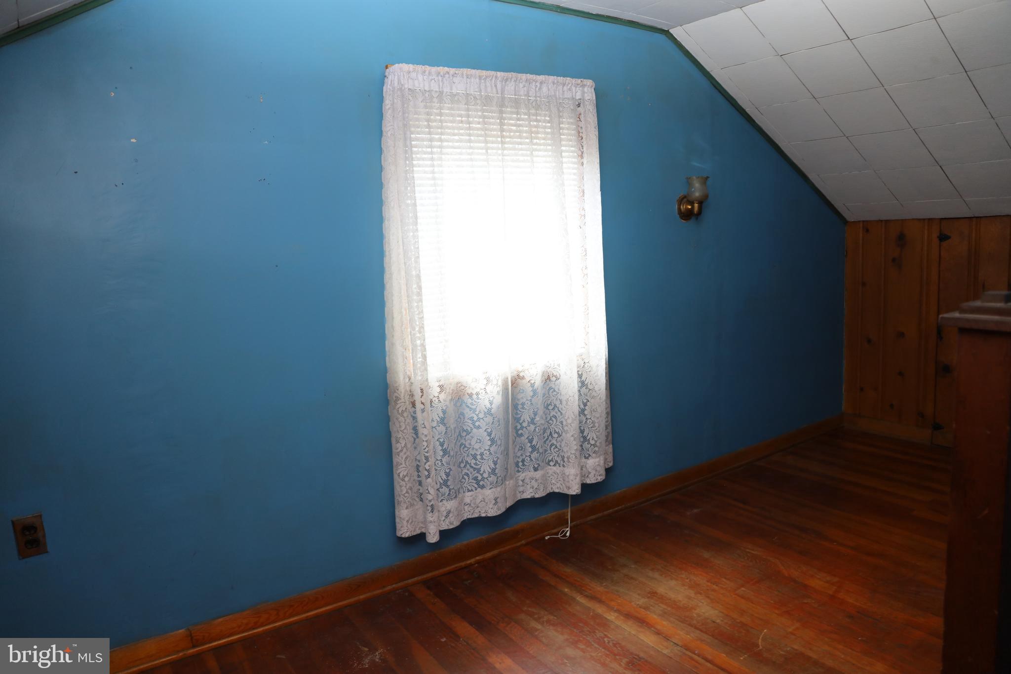 AIRLEY HEIGHTS - Residential