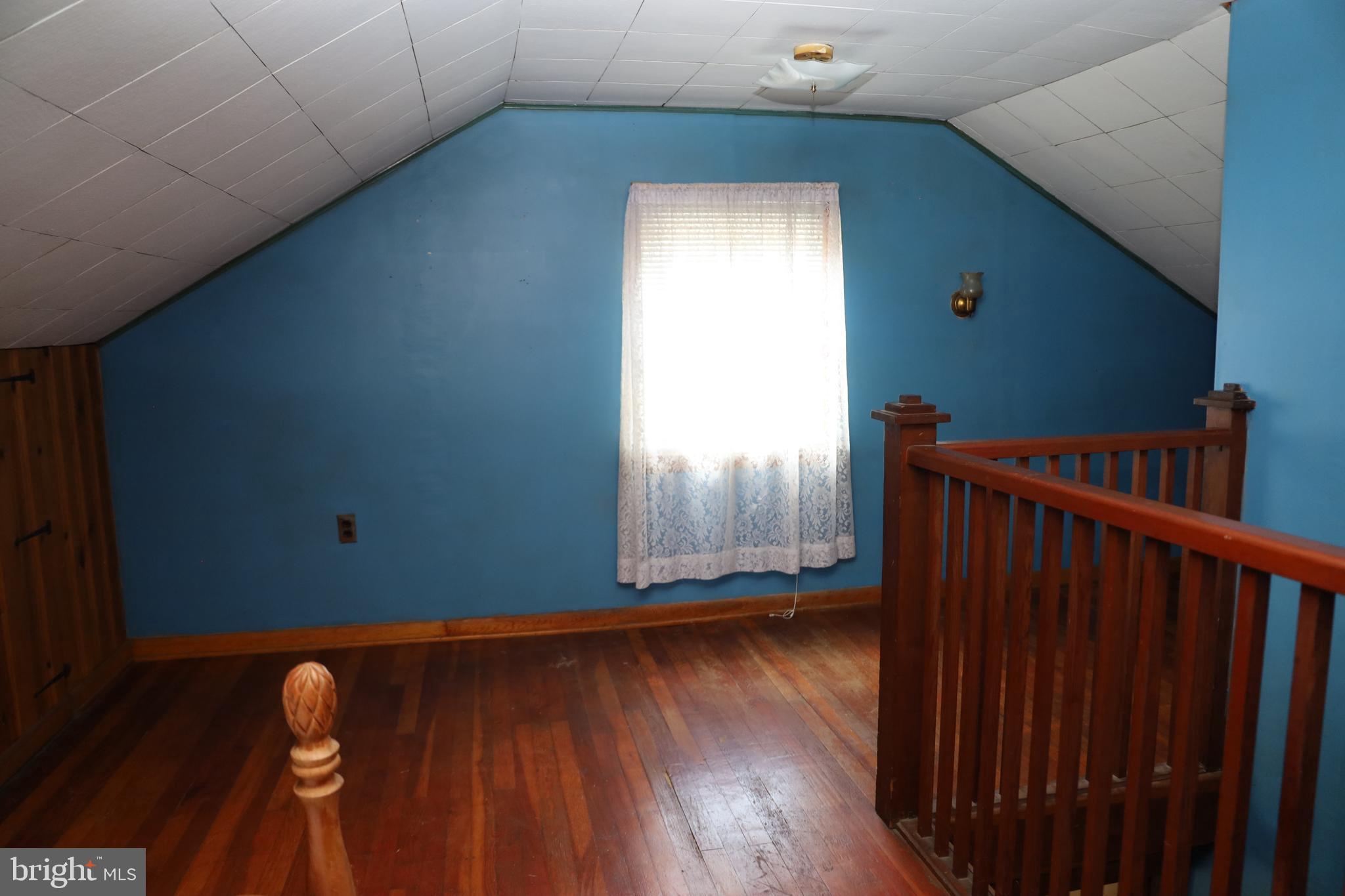 AIRLEY HEIGHTS - Residential