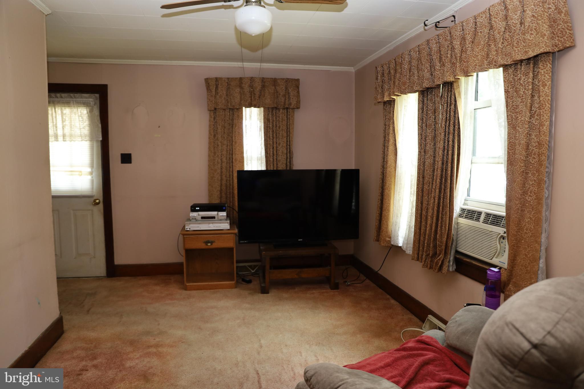 AIRLEY HEIGHTS - Residential