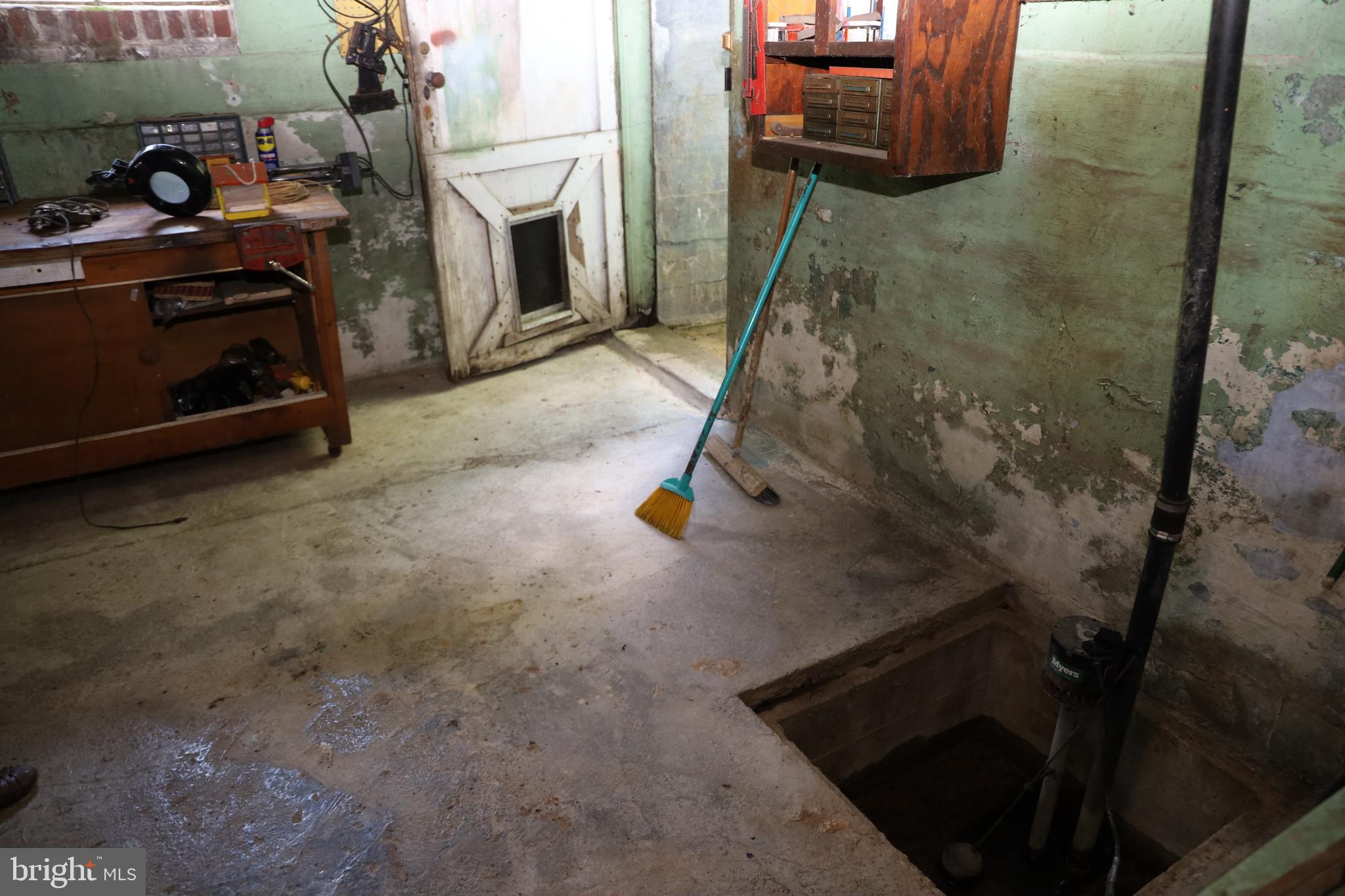 AIRLEY HEIGHTS - Residential