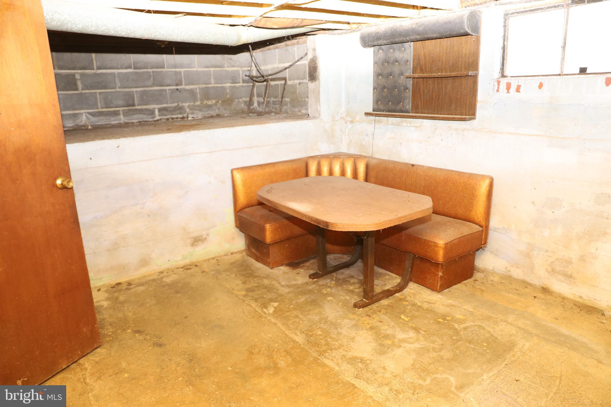 AIRLEY HEIGHTS - Residential