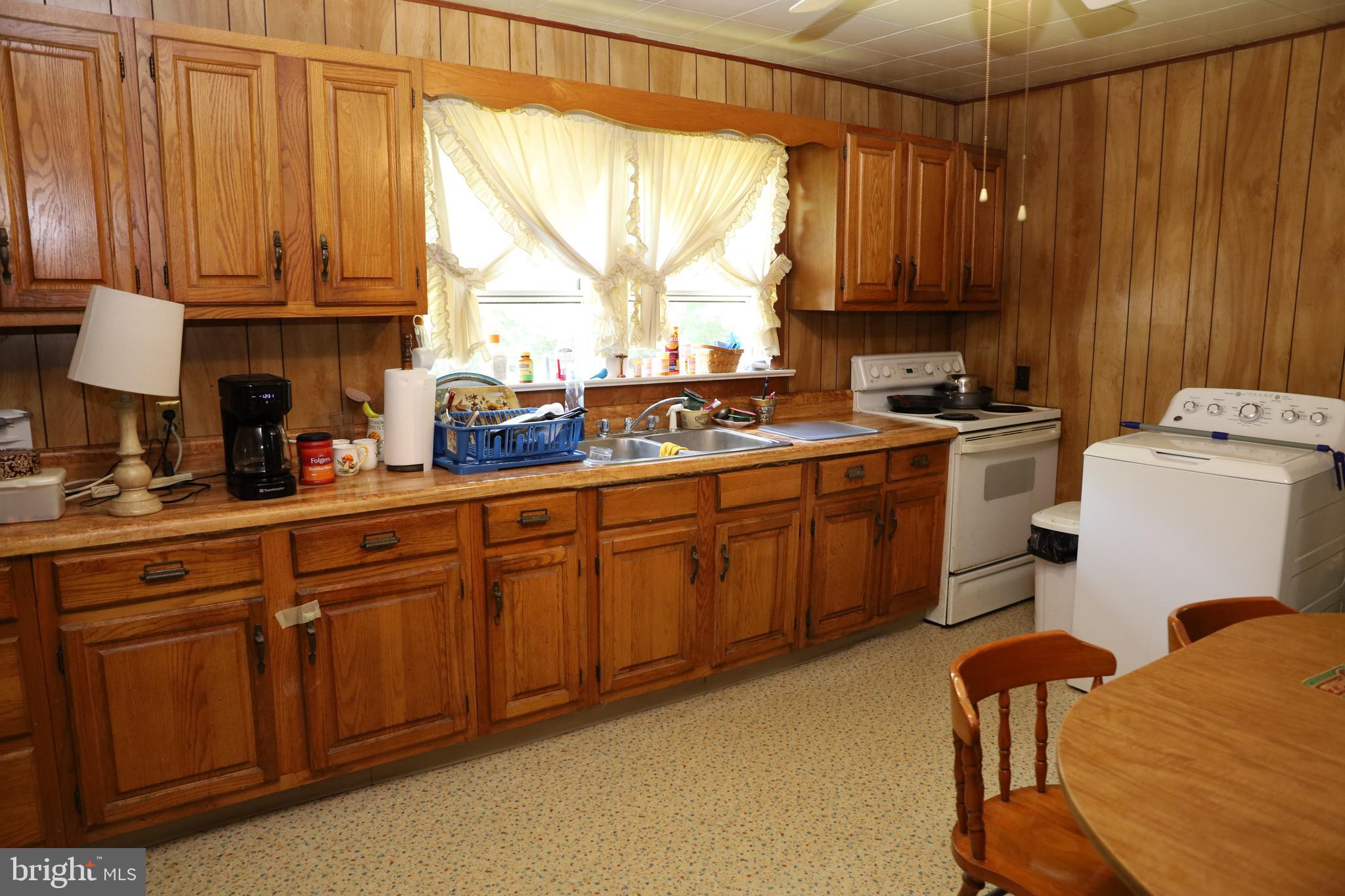 AIRLEY HEIGHTS - Residential