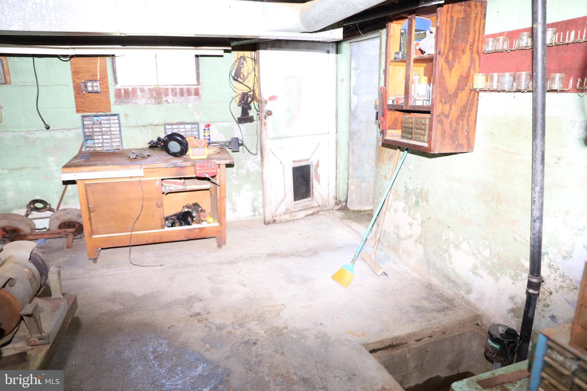 AIRLEY HEIGHTS - Residential