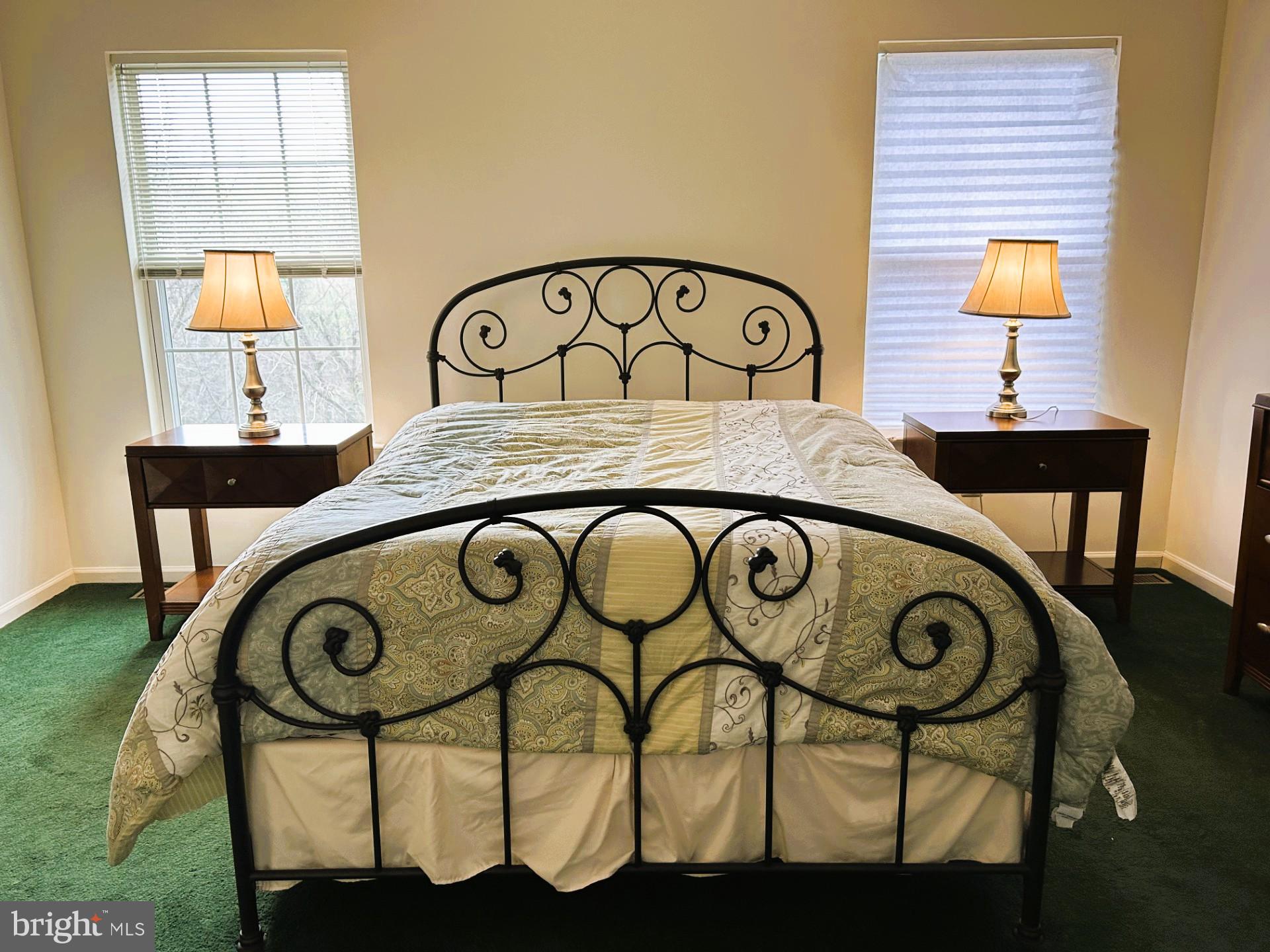 INDIAN CREEK - Residential