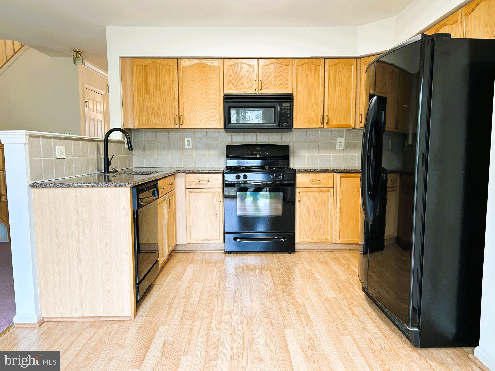 INDIAN CREEK - Residential