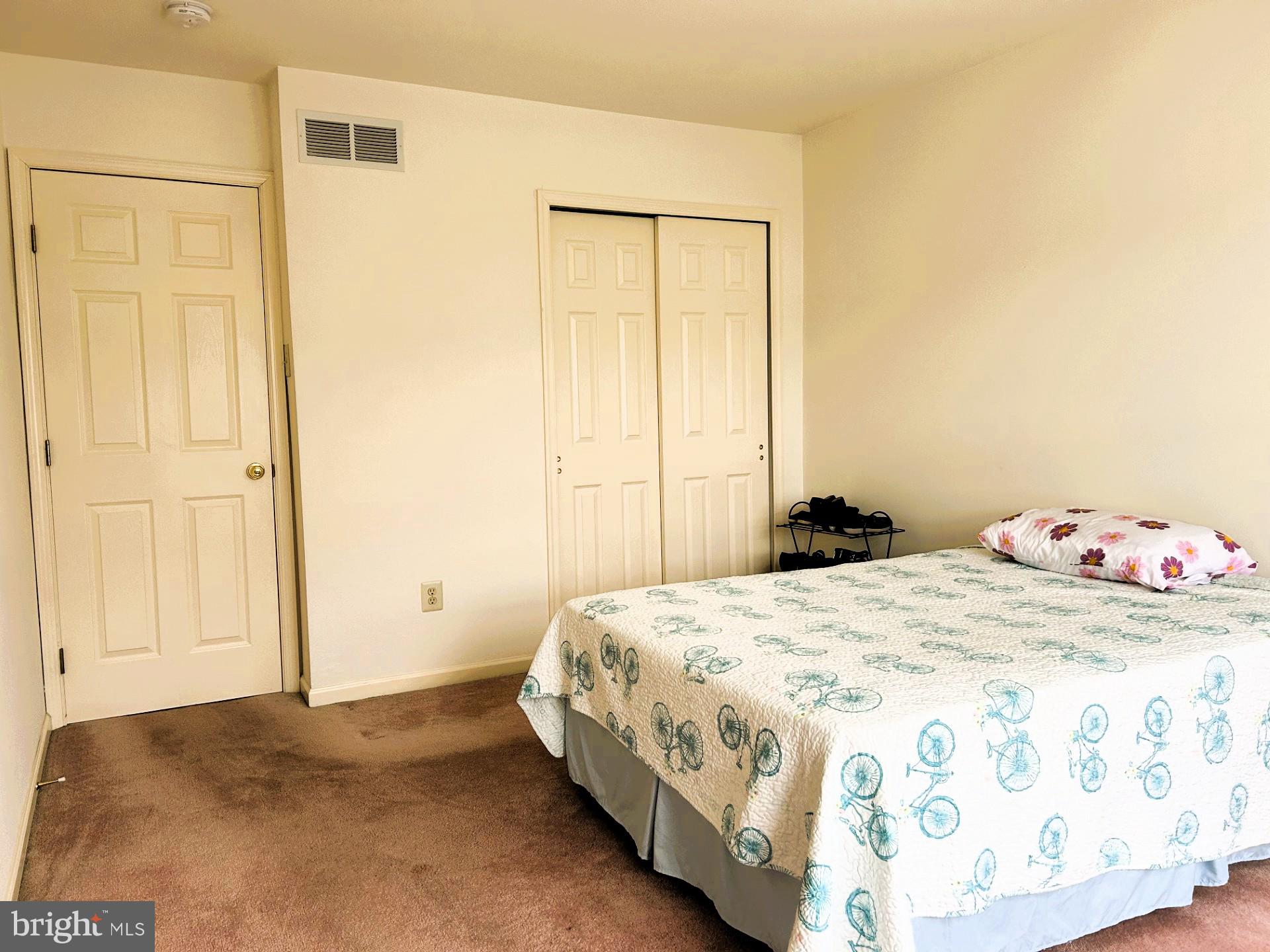 INDIAN CREEK - Residential